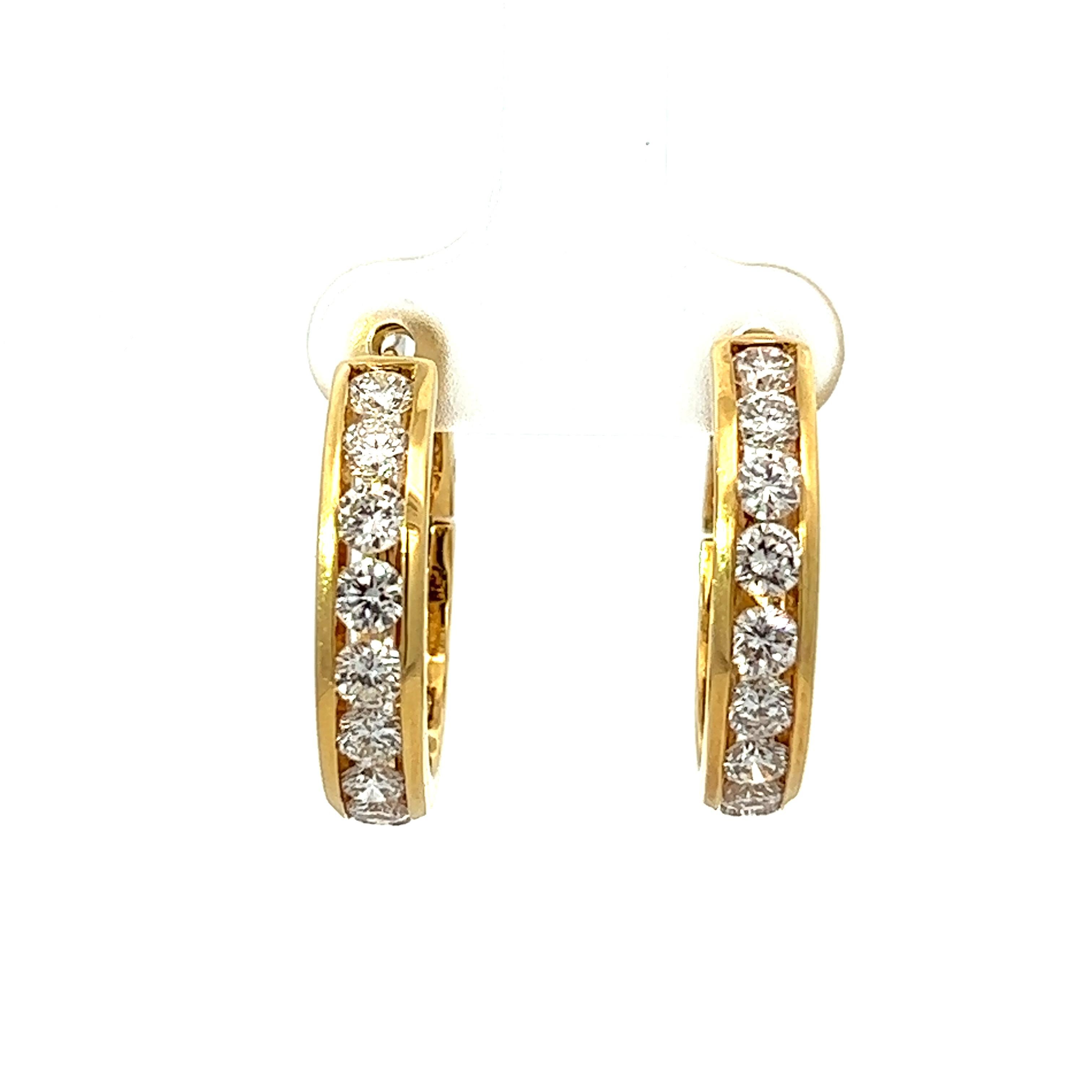 18KY Gold Mini Diamond Hoop Earrings  In New Condition For Sale In New York, NY