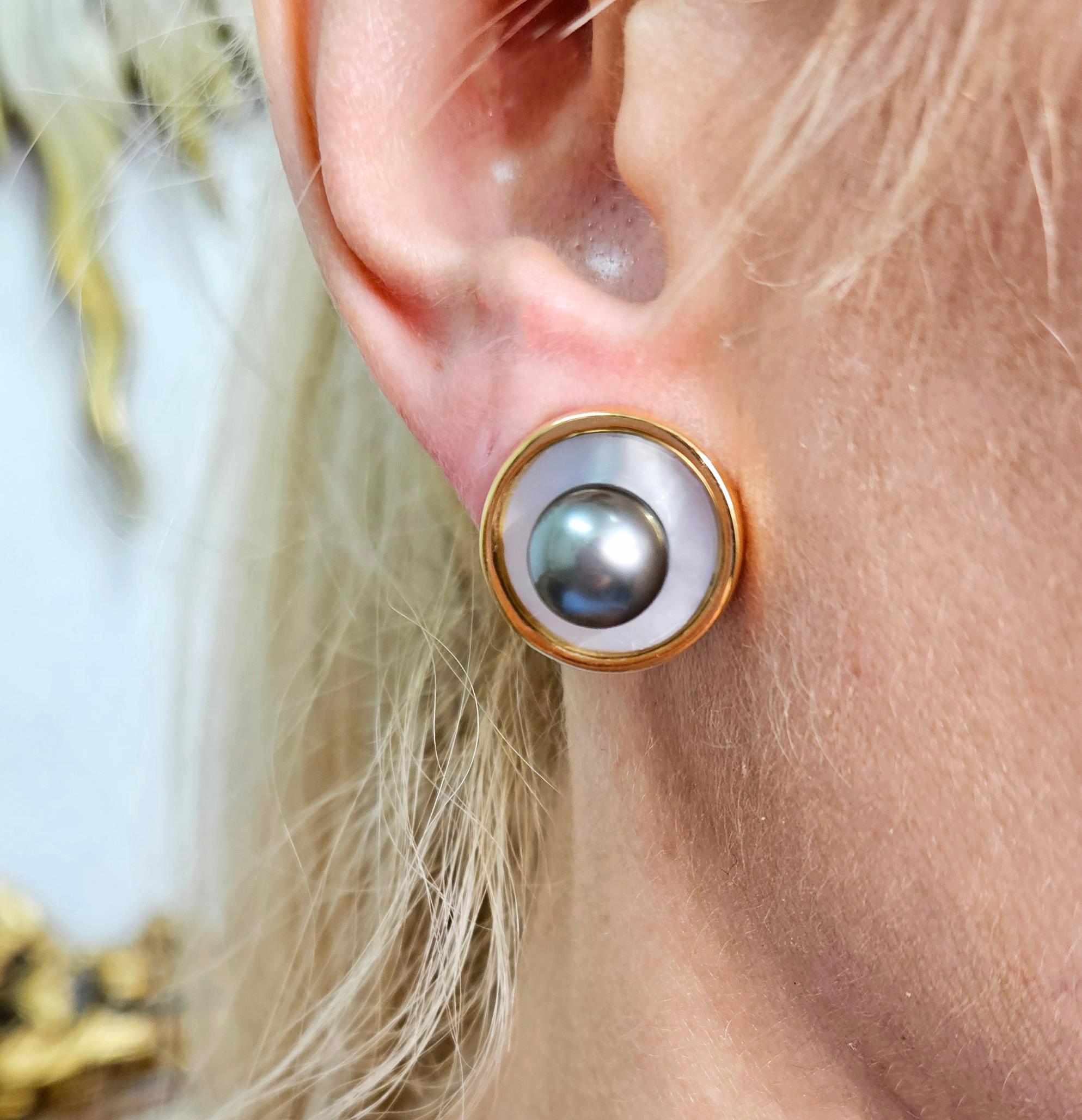 Women's 18KY Gold Tahitian & Mother of Pearl Post Omega Clip Button Vintage Earrings For Sale