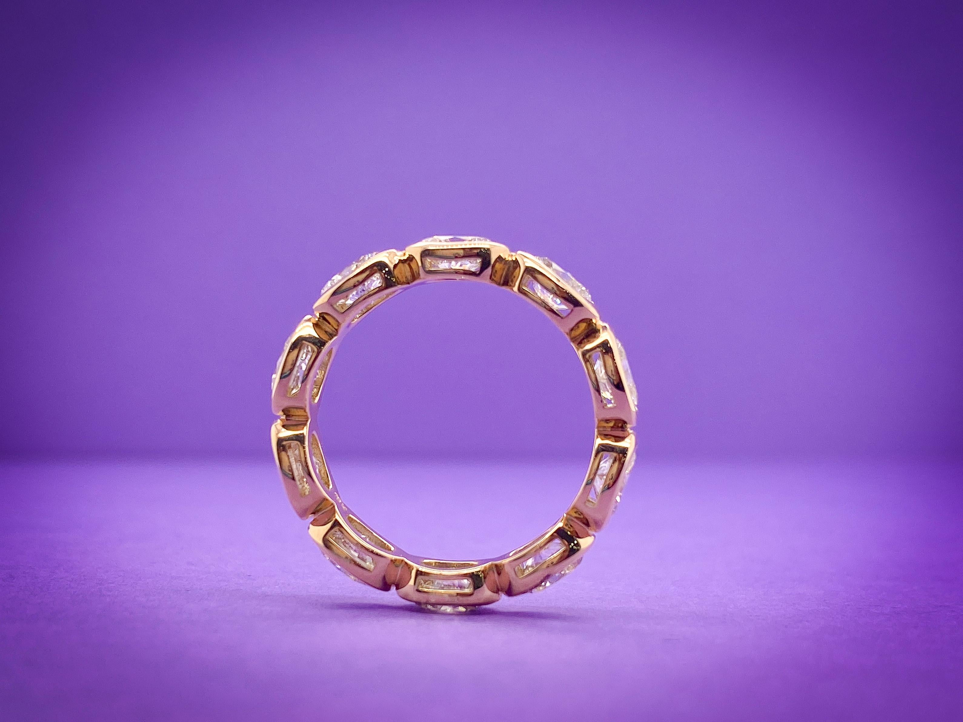 Ovaler horizontaler Diamant-Eternity-Ring aus 18KY  für Damen oder Herren im Angebot