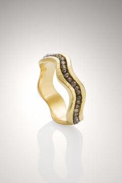 18KY Wave Ring with Brown Diamonds
