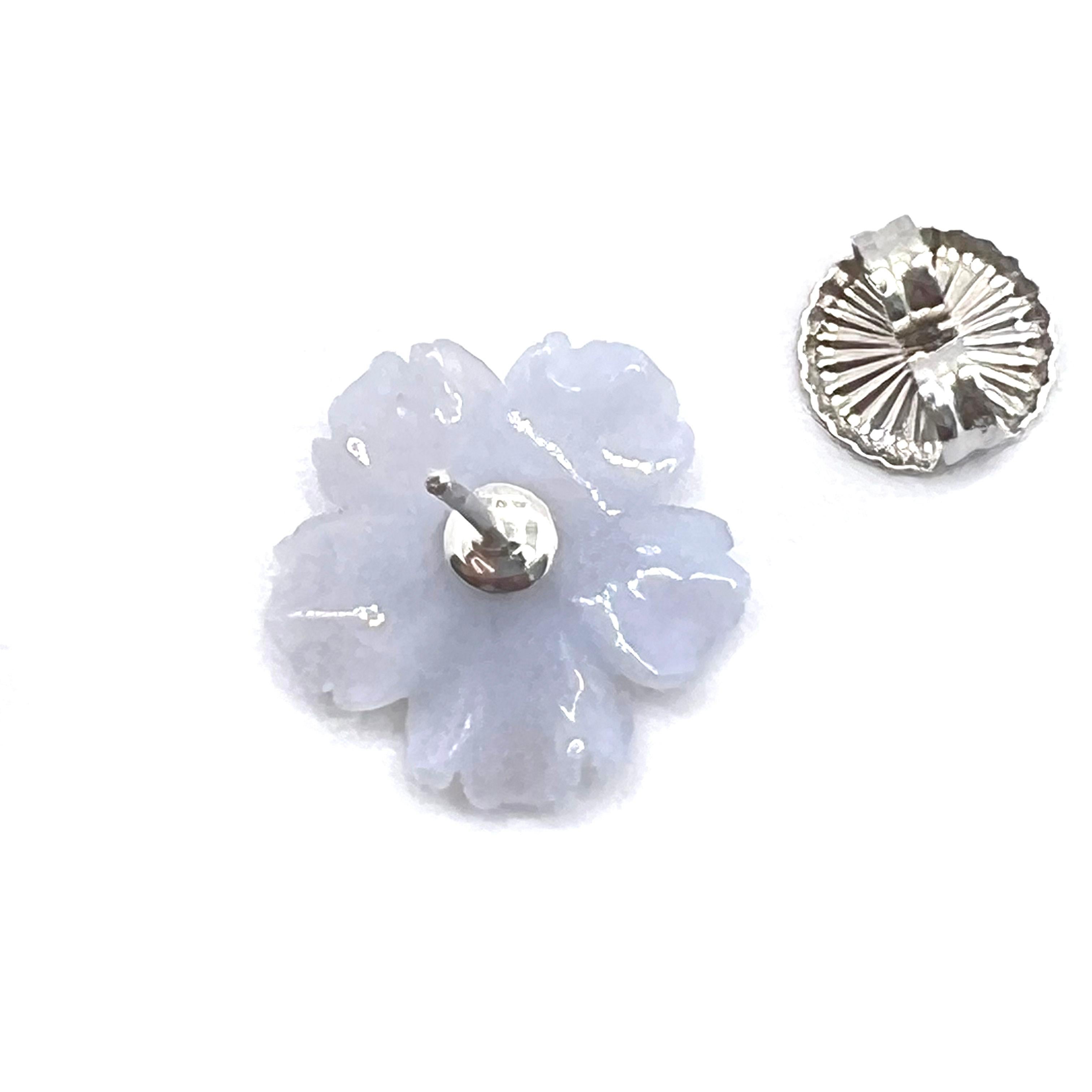 Mixed Cut 18mm Carved Chalcedony Flower Earrings For Sale