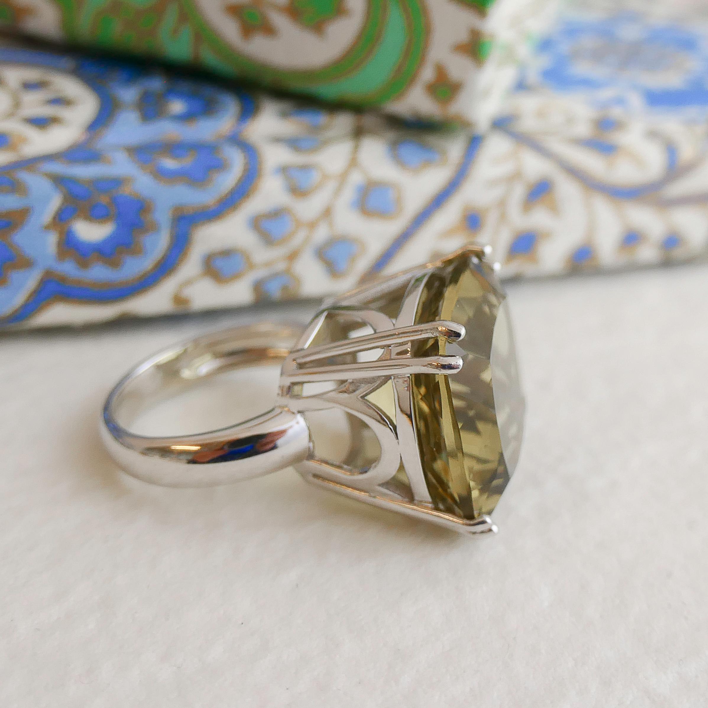 Cushion Cut 18mm Lemon Quartz Sterling Silver Cocktail Statement Ring For Sale