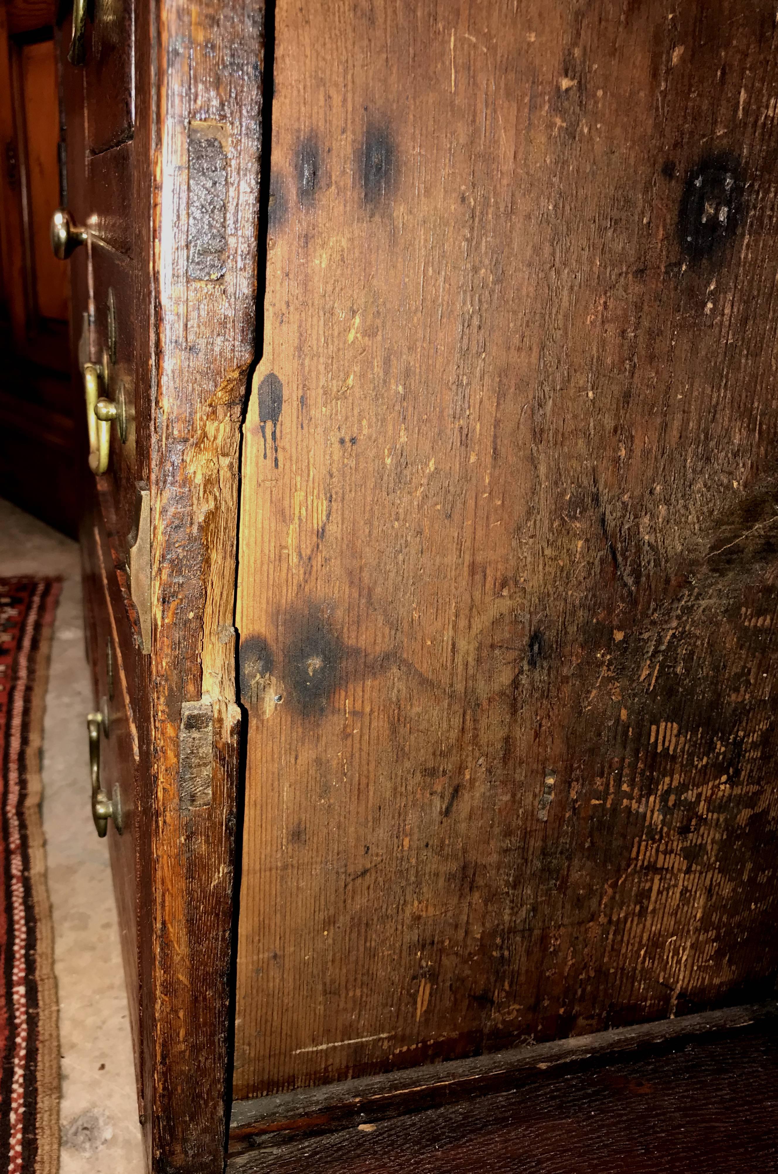18th-19th Century George III Welsh Two-Part Dresser or Cupboard in Oak 3