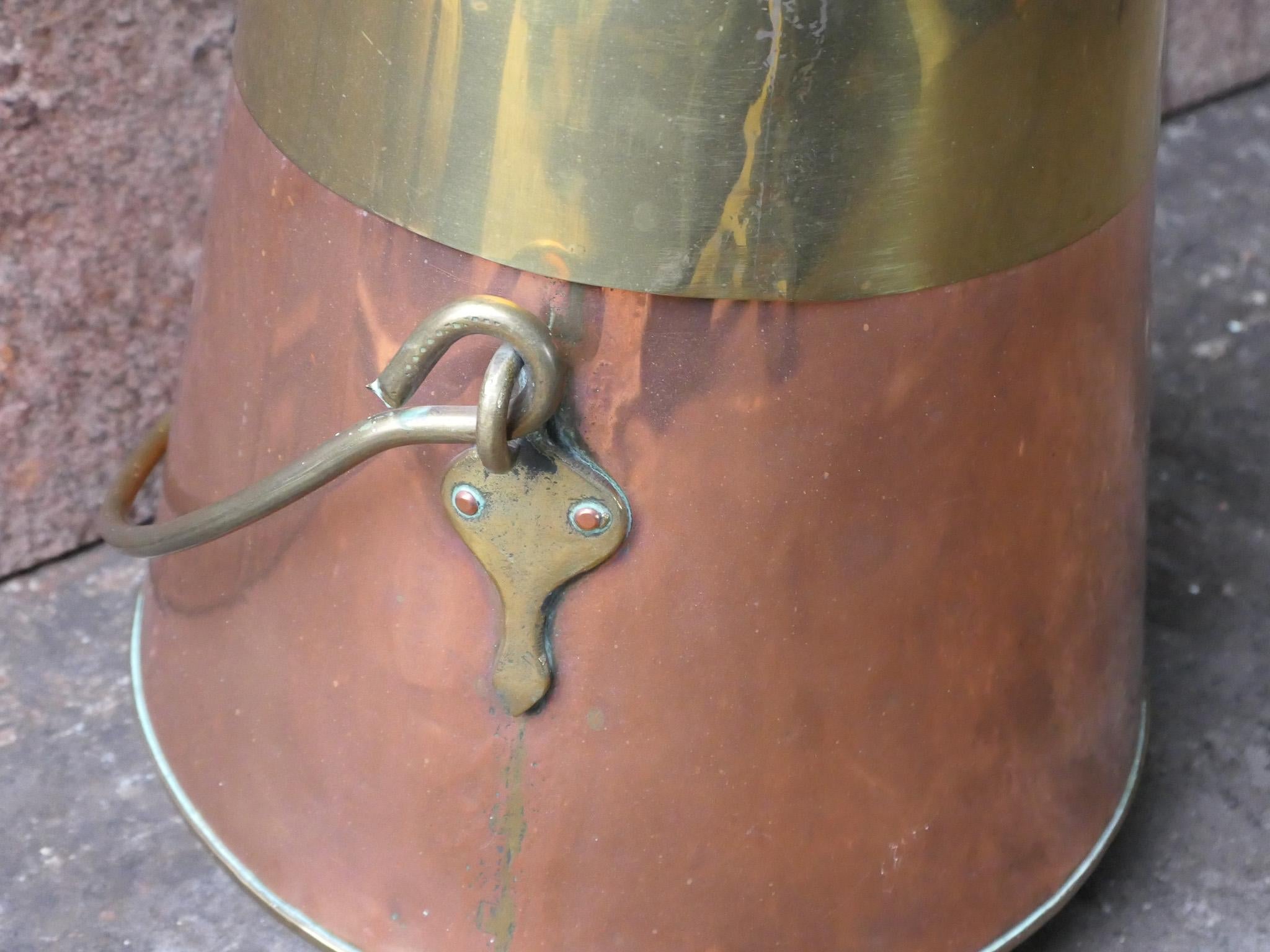 Doofpot hollandais en cuivre et laiton du 18e au 19e siècle en vente 2