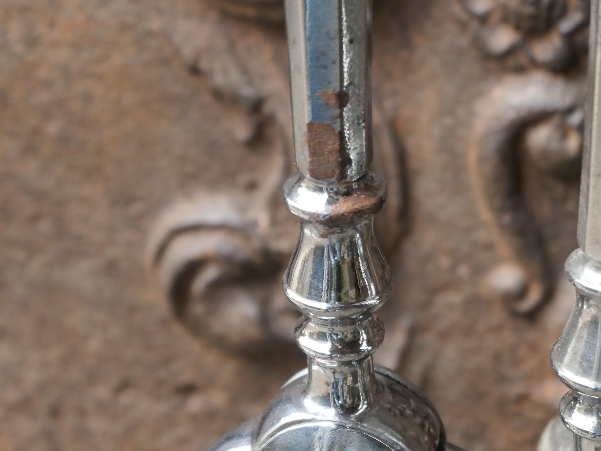 Acier Fers à repasser en acier poli de style géorgien anglais du 18e-19e siècle en vente