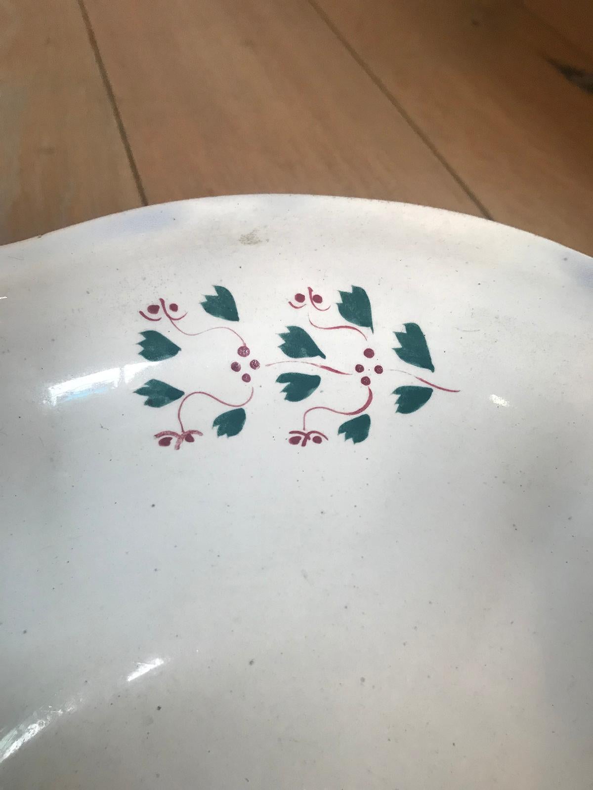 18th-19th Century American Sprigware Porcelain Bowl For Sale 2