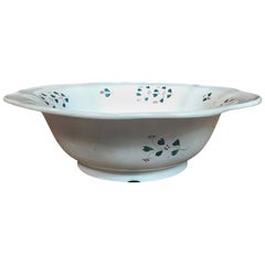 18th-19th Century American Sprigware Porcelain Bowl