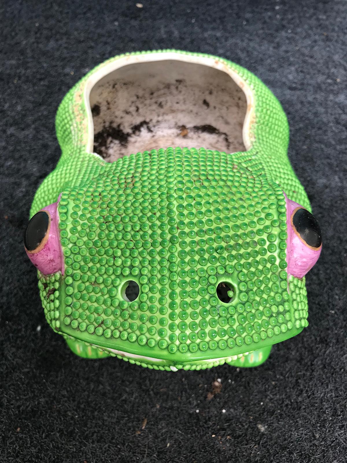 18th-19th Century Antique Chinese Green Frog Planter 1