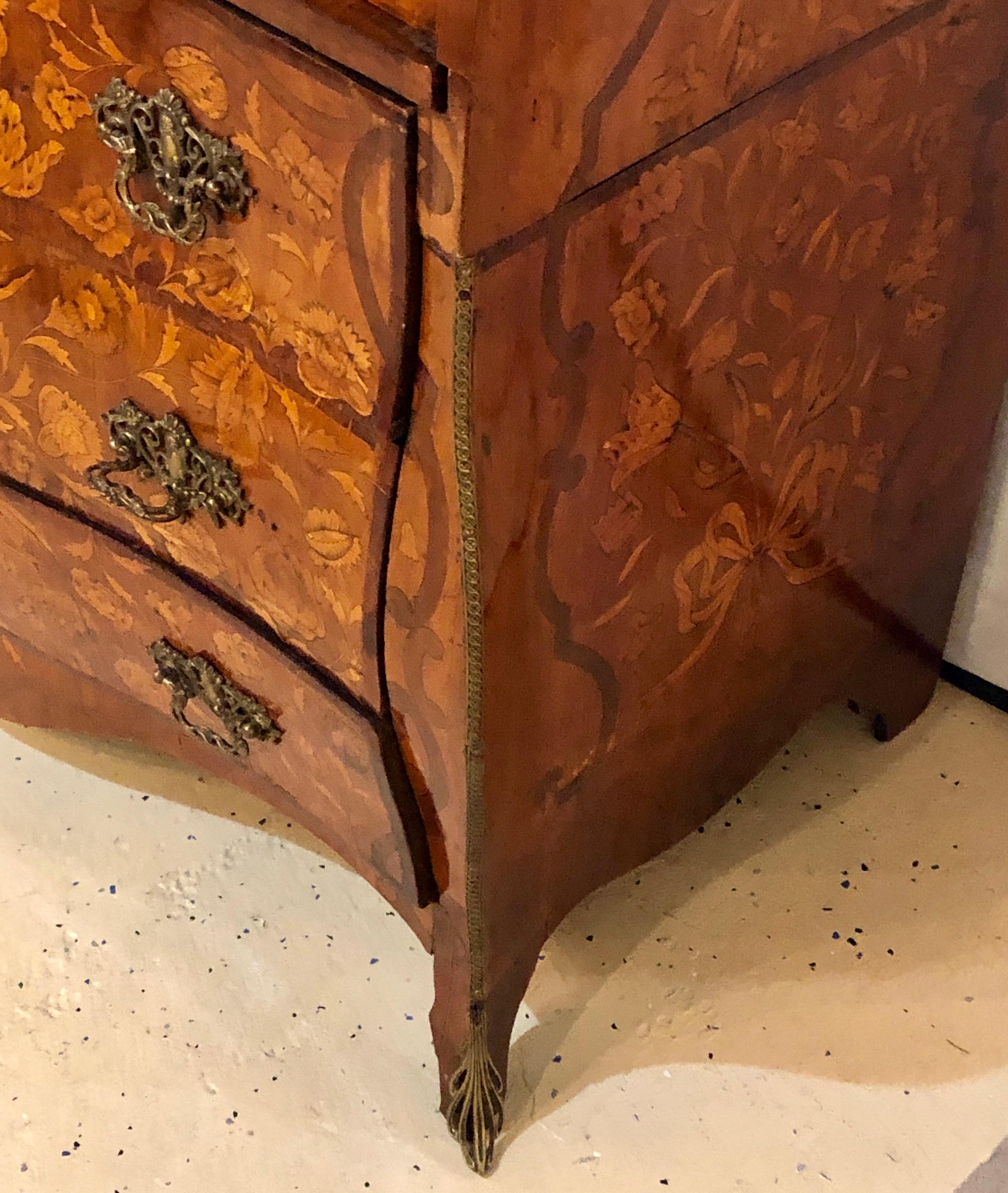 18th-19th Century Bombay Dutch Marquetry Cylinder / Roll Top Desk 10