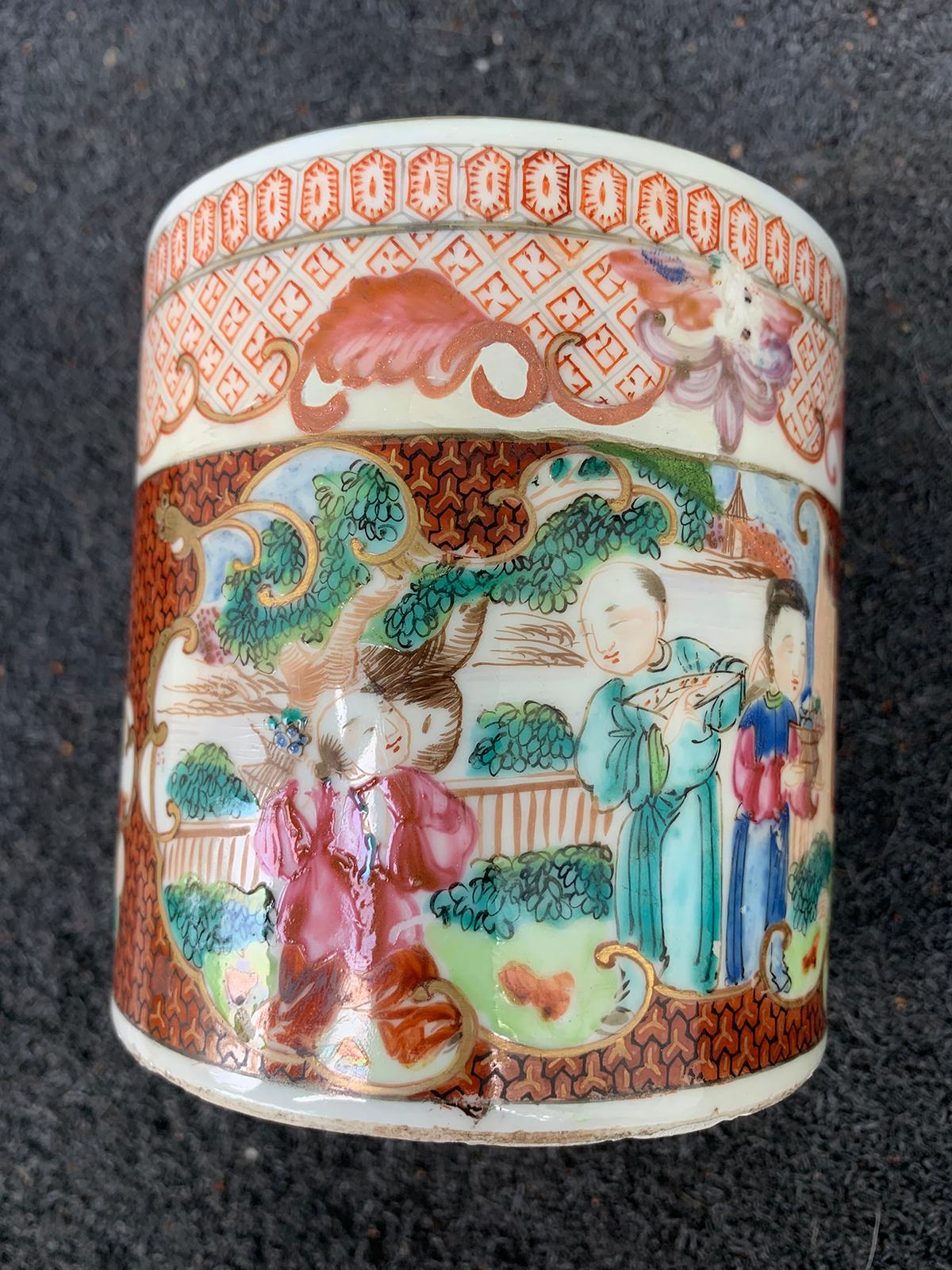 18th-19th Century Chinese Export Porcelain Mug with Applied Handle, Unmarked For Sale 6
