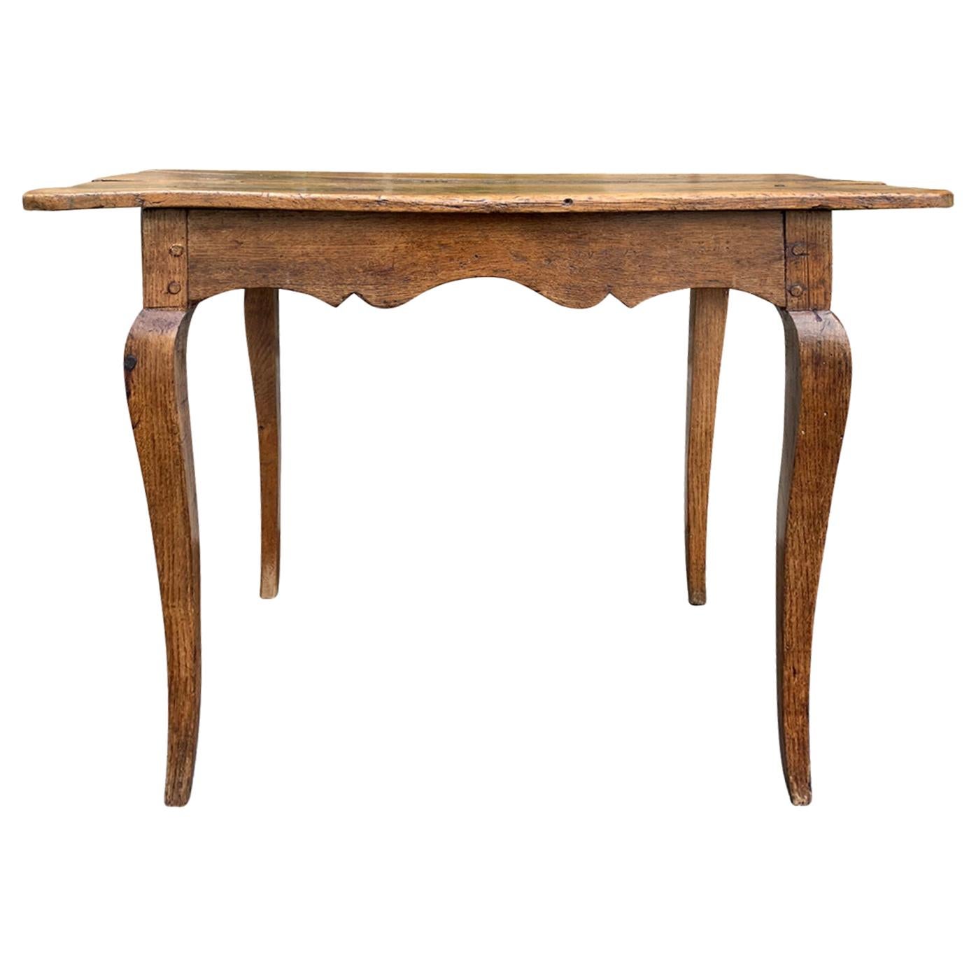 18th-19th Century Early French Small Rectangular Oak Side Table