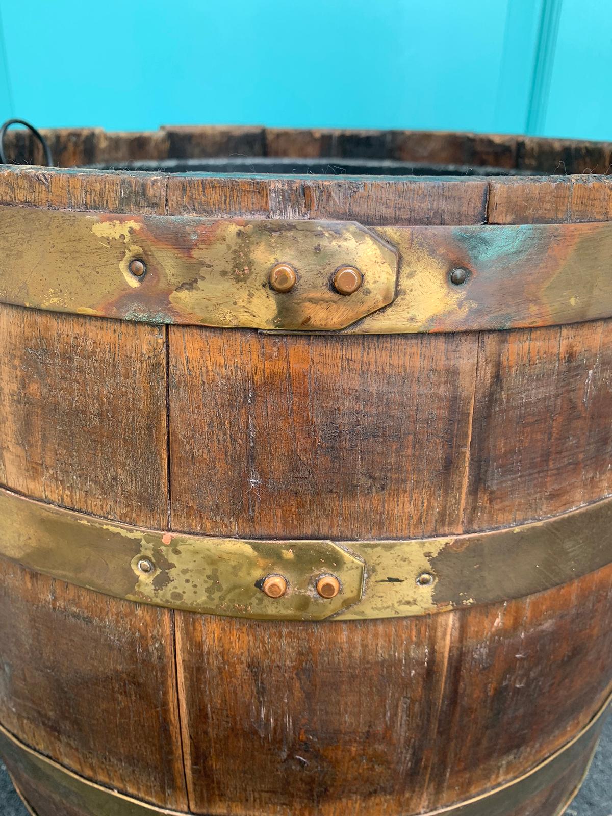 18th-19th Century English Brass Bound Wooden Bucket For Sale 1