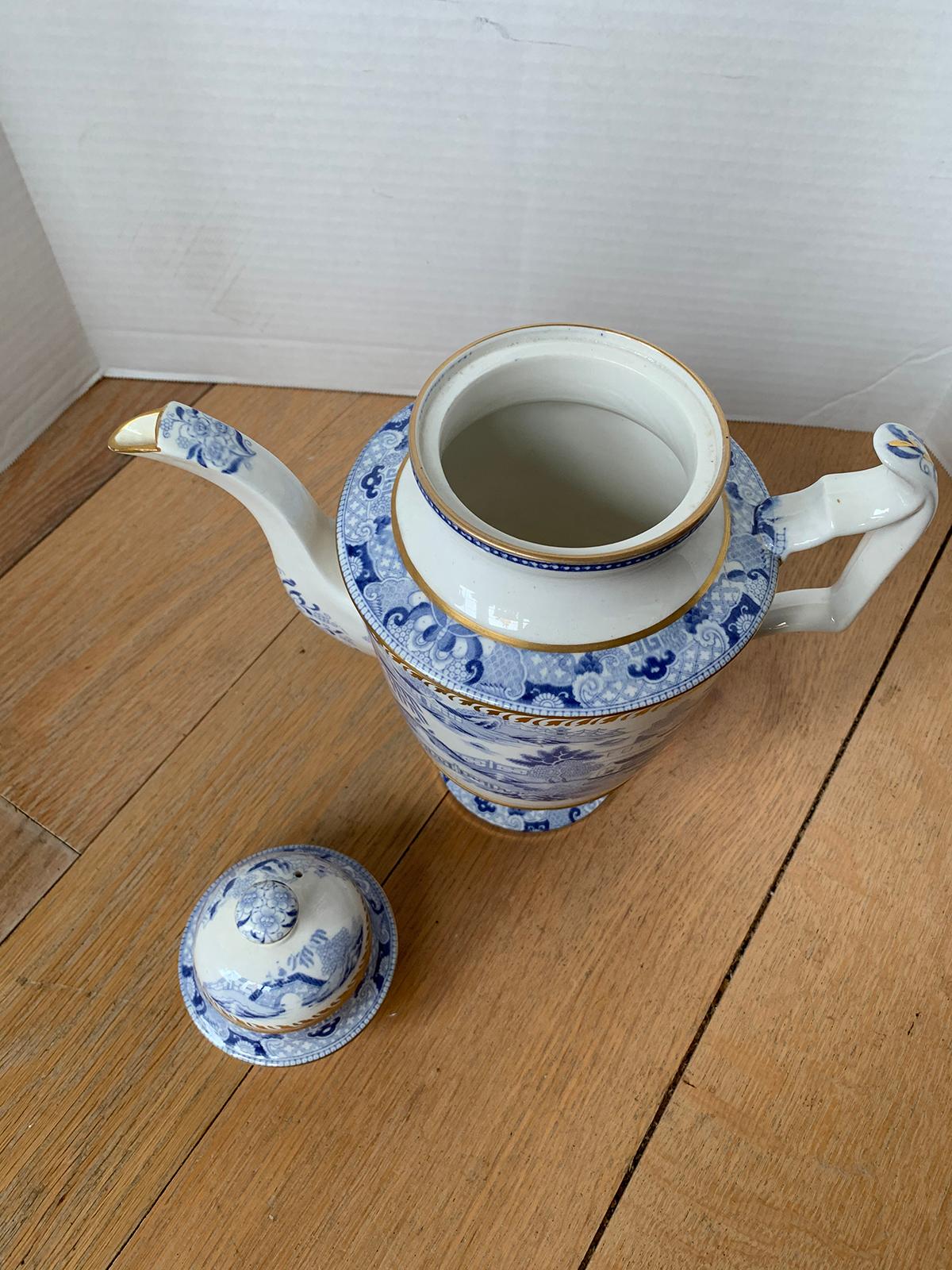 18th-19th Century English Coalport Blue and White Porcelain Teapot, Unmarked For Sale 10