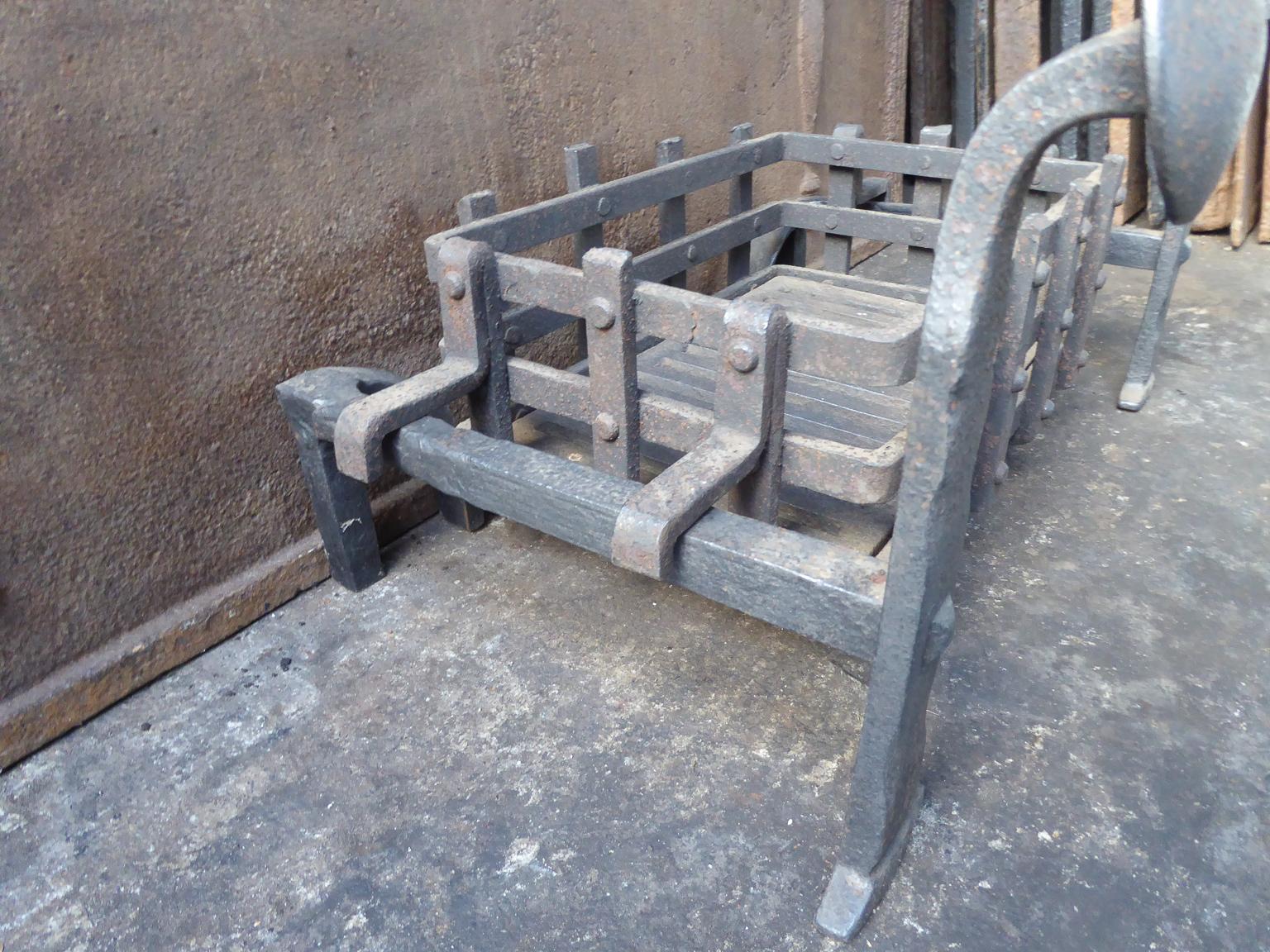 Wrought Iron 18th-19th Century English Georgian Fireplace Grate or Fire Grate