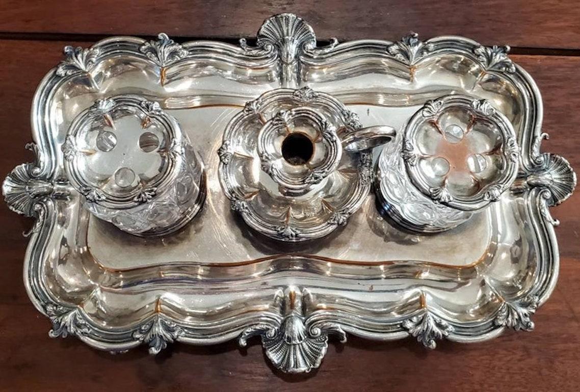 18th/19th Century English Georgian III Period Matthew Boulton Inkstand In Good Condition For Sale In Forney, TX