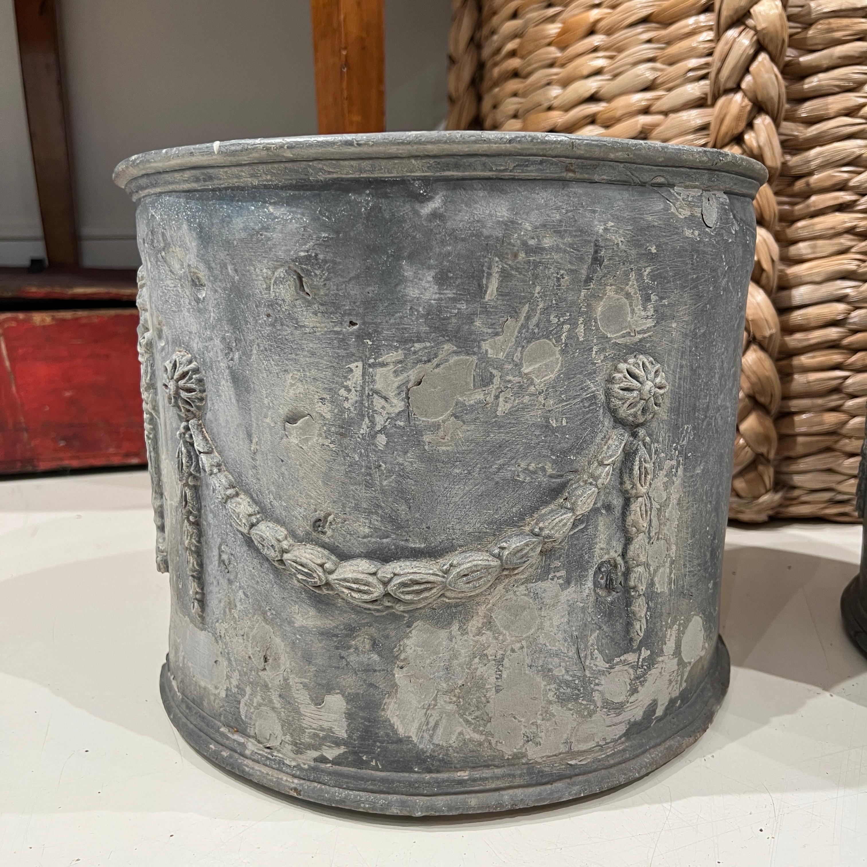 18th/19th Century English Pair of Lead Planters w/Amphorae & Garland Relief For Sale 1