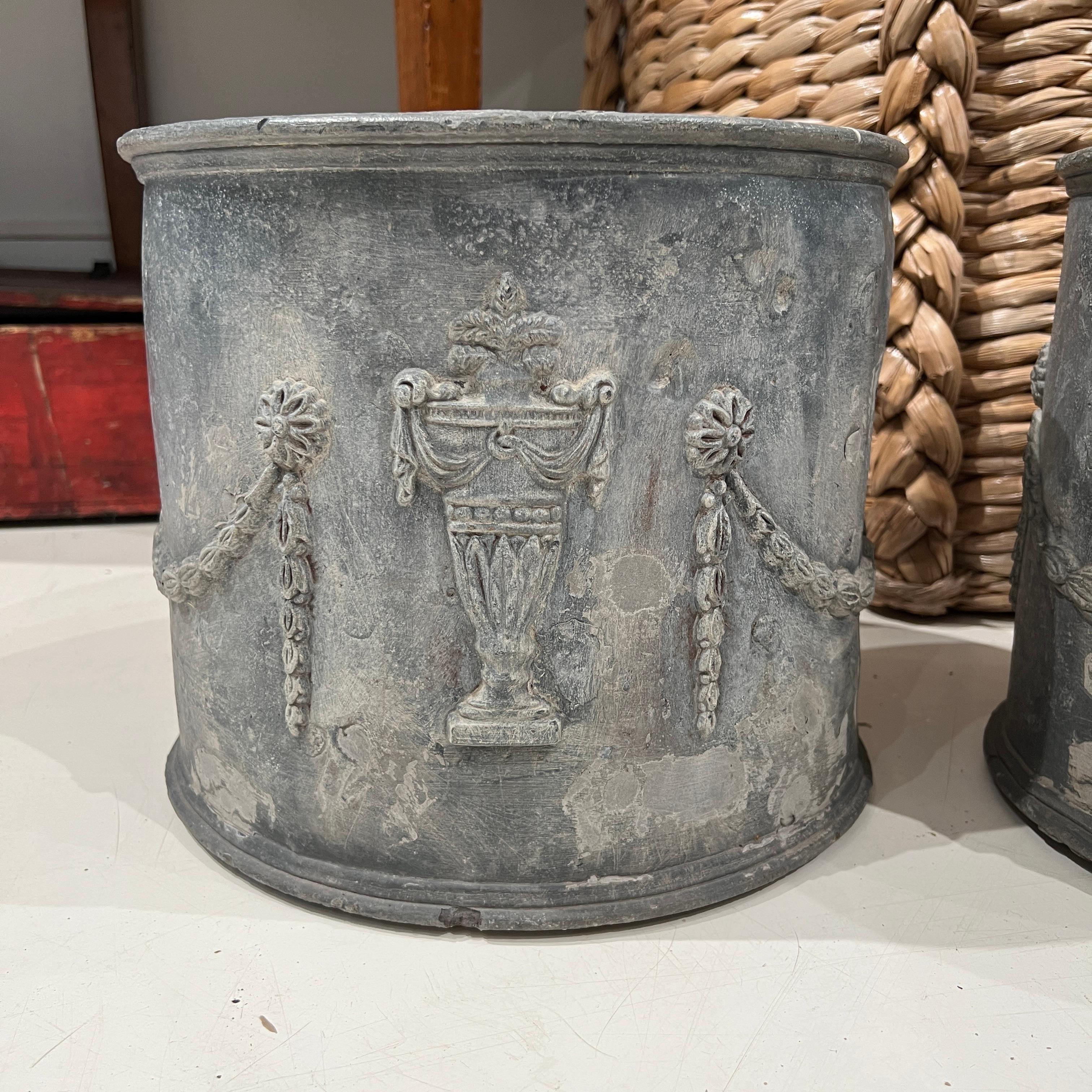 18th/19th Century English Pair of Lead Planters w/Amphorae & Garland Relief For Sale 4