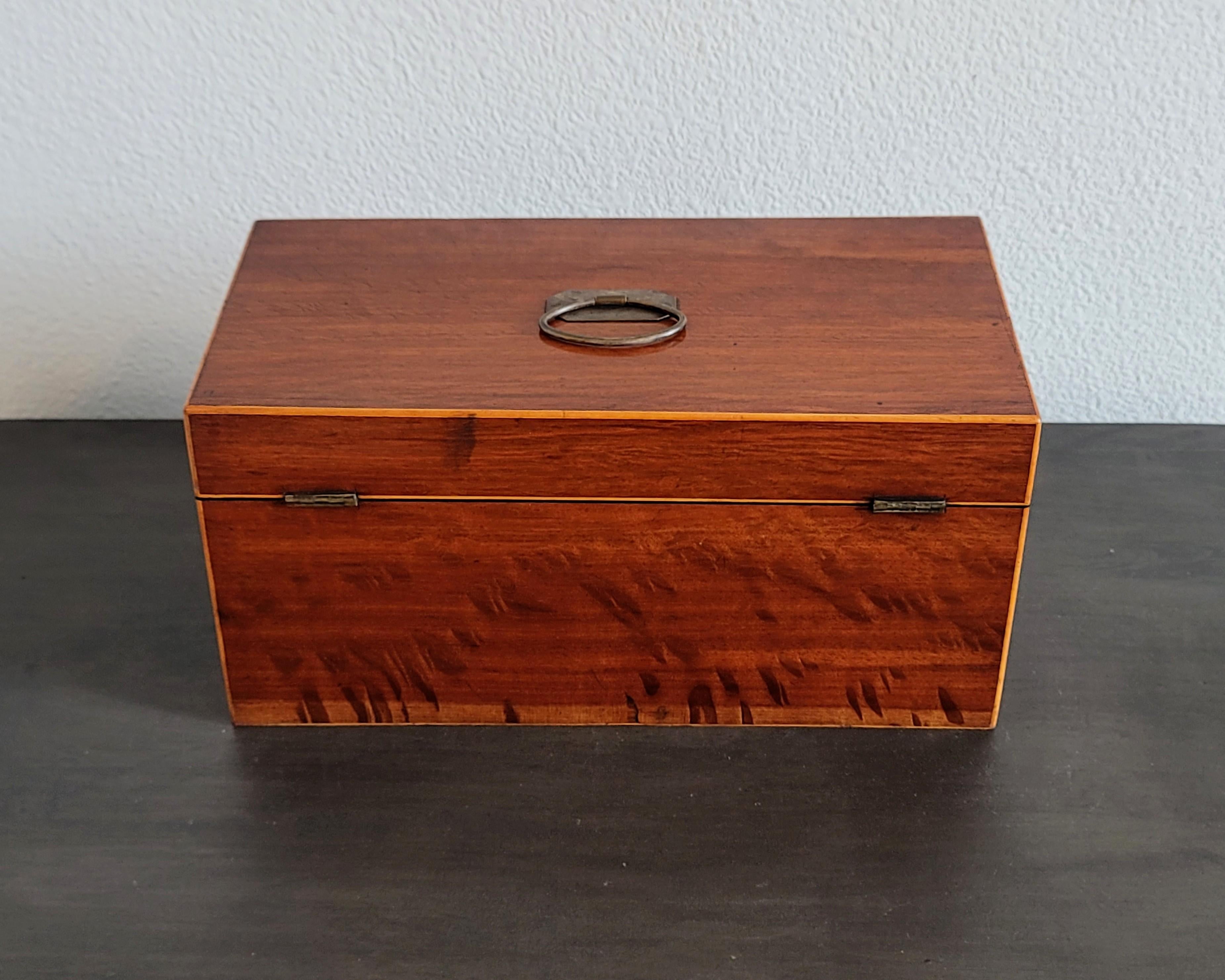 18th/19th Century English Regency Plum Pudding Mahogany Inlaid Tea Caddy  For Sale 7