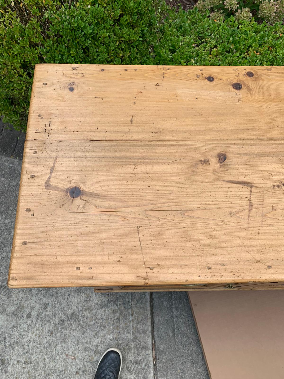 18.-19. Jahrhundert Englisch Scrubbed Pine Dresser Base 4