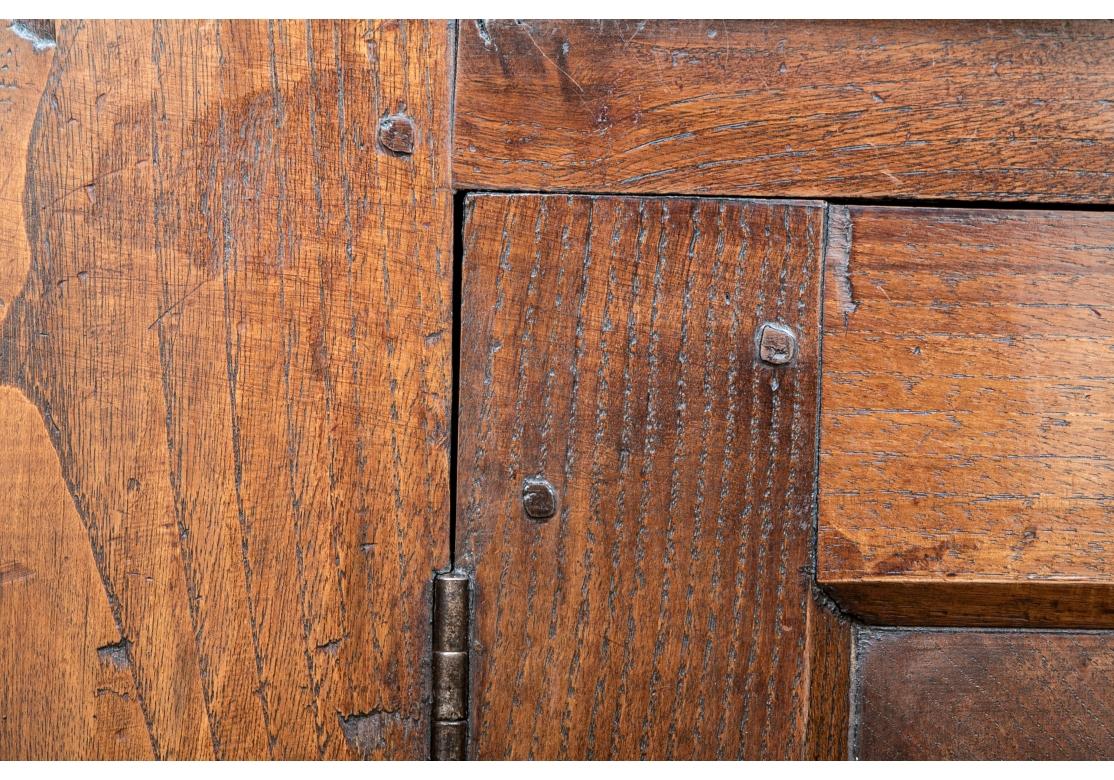Credenza in quercia inglese/gallese del XVIII/XIX secolo in vendita 5