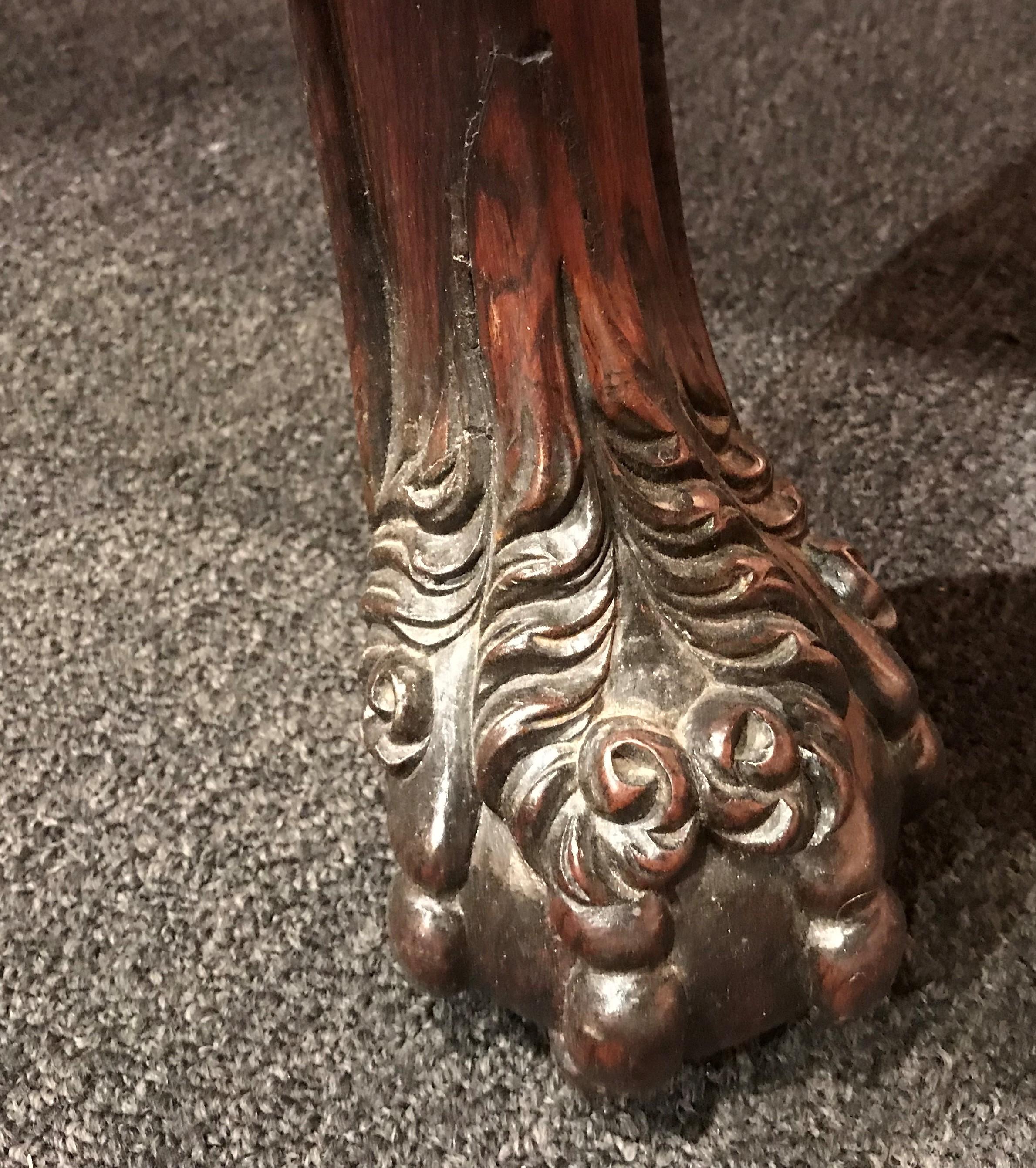 18th-19th Century Exceptionally Carved Portuguese Rococo Rosewood Center Table For Sale 3