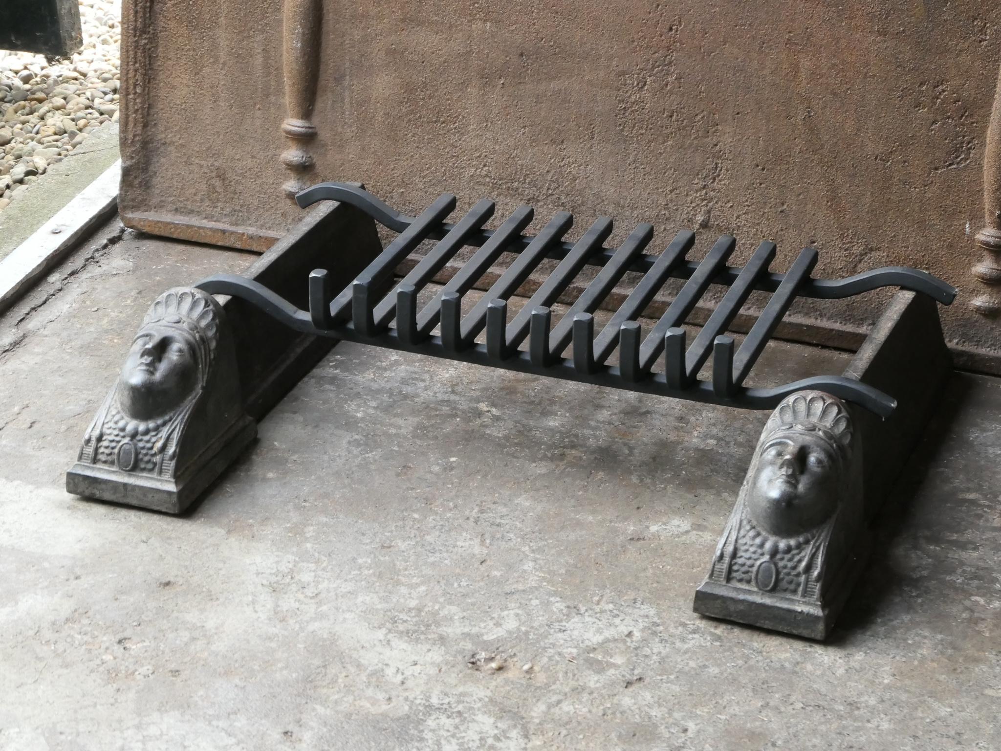 18th-19th Century French Fire Grate, Fireplace Grate In Good Condition In Amerongen, NL