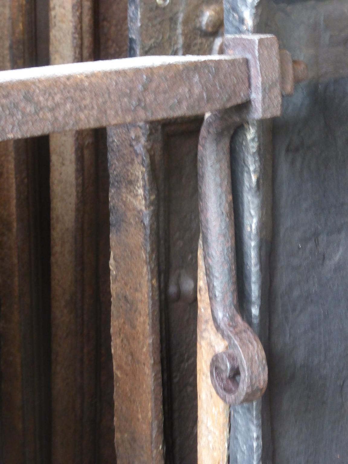18th-19th Century French Fireplace Crane 1