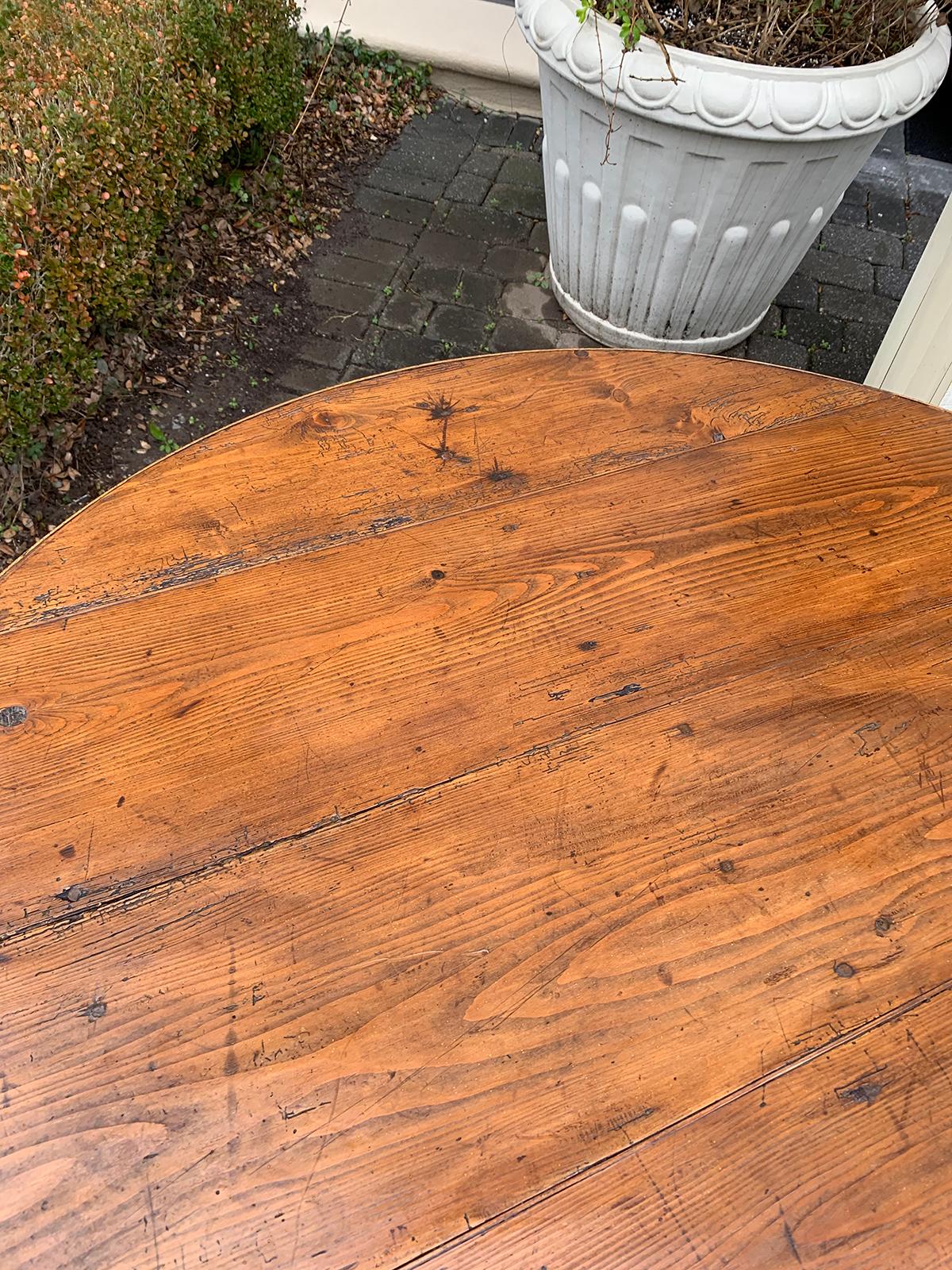 18th-19th Century French Fruitwood Round Tilt-Top Wine Tasting Table 5