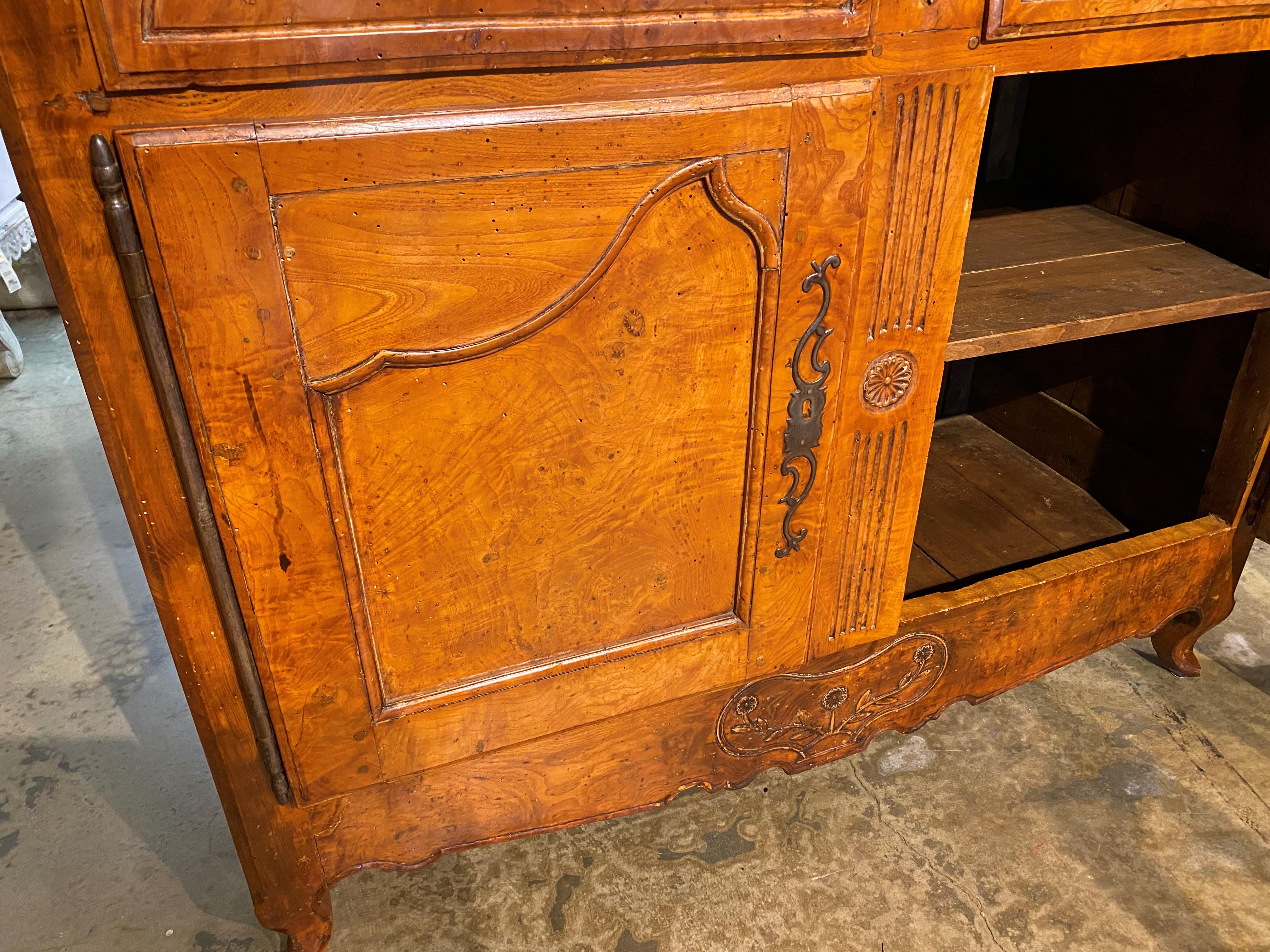 18th / 19th Century French Fruitwood Server with Geometric & Foliate Carving For Sale 6