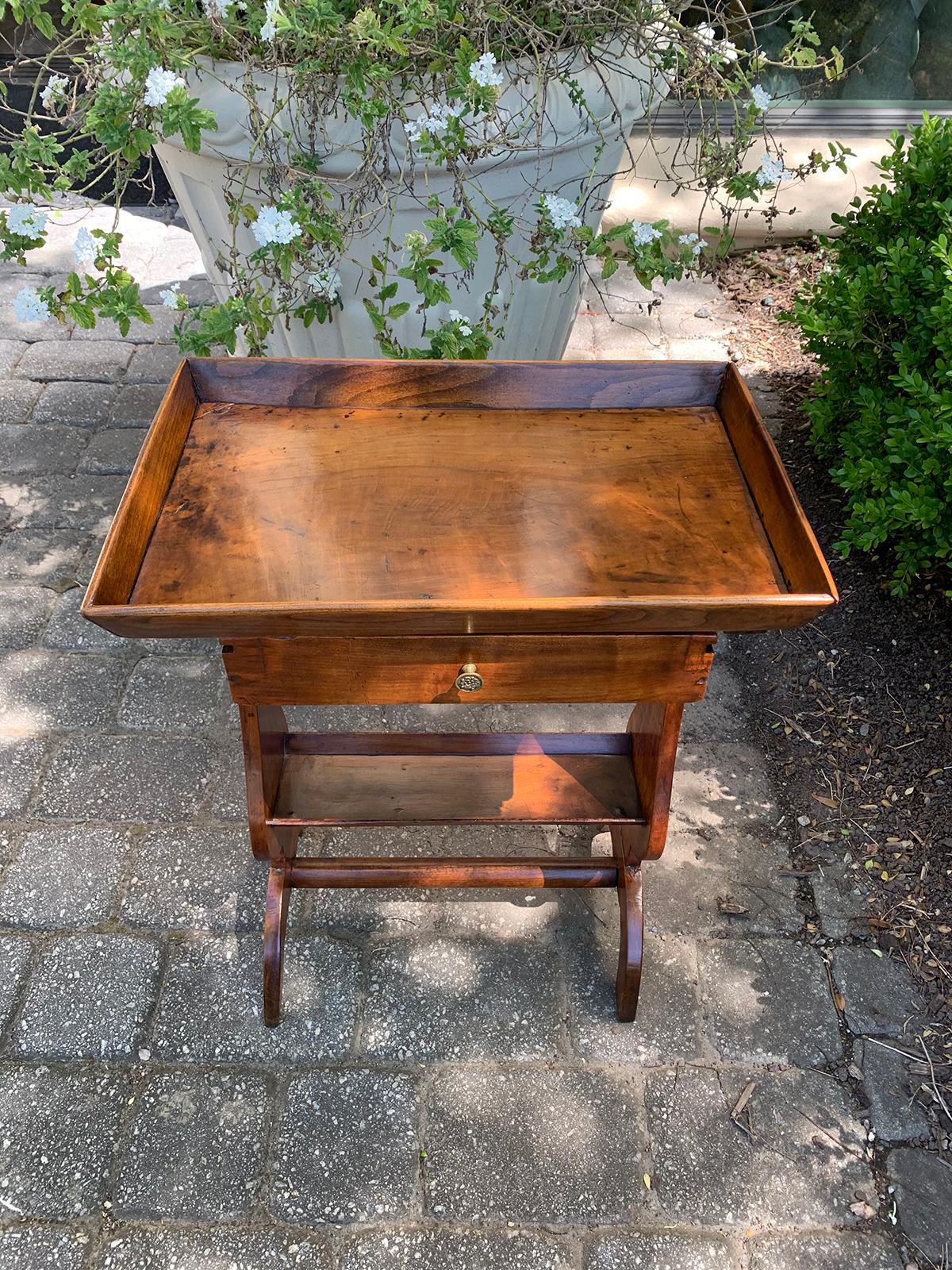 18th-19th Century French Fruitwood Vide Poche Side Table with Drawer 6