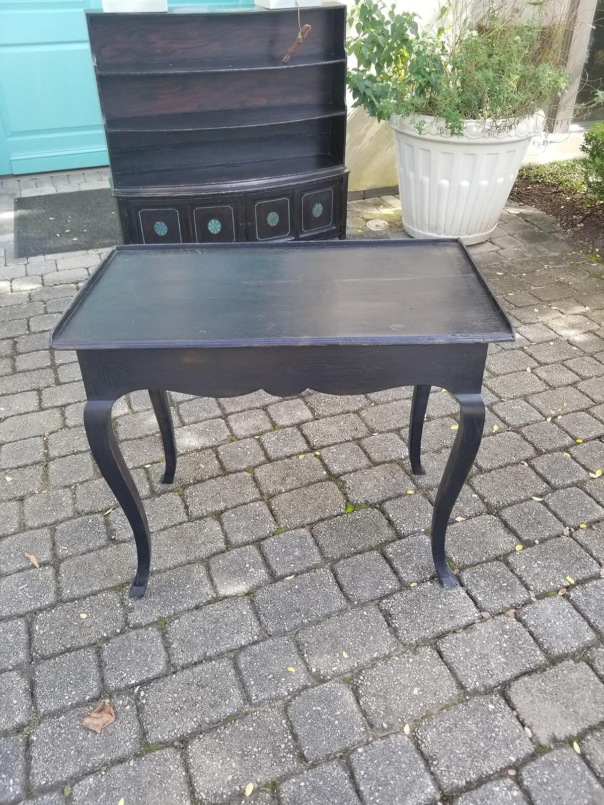 18th/19th Century French Louis XV Style Oak Ebonized Side Table with Drawer 1