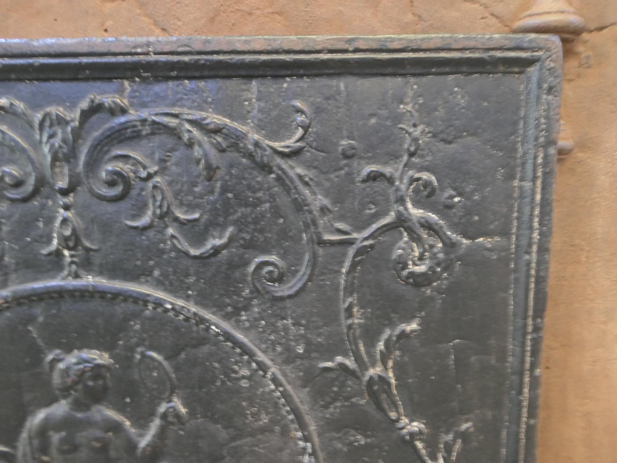 Moulage Plaque de cheminée / crédence d'arrière de la période néoclassique française « Vénus » du 18e -19e siècle en vente