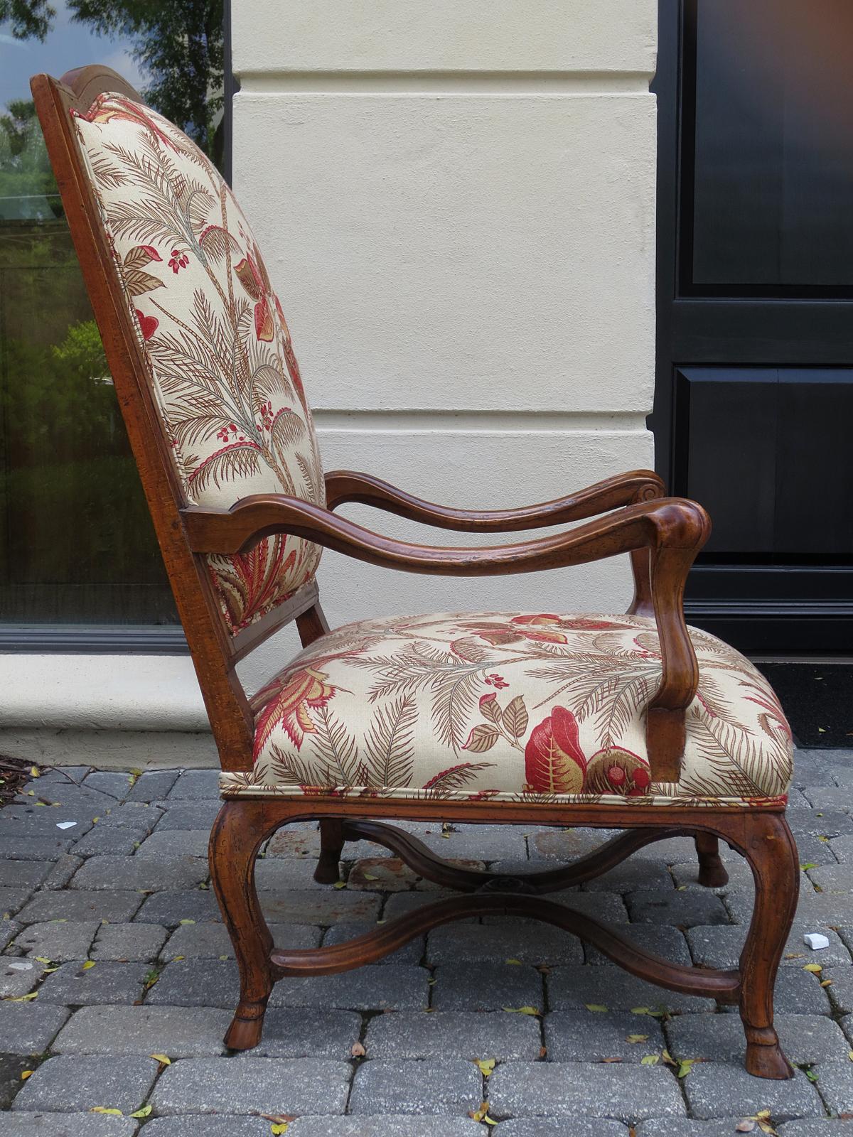 18th-19th century French Provincial walnut Regence armchair with stretcher
Measures: 26.75