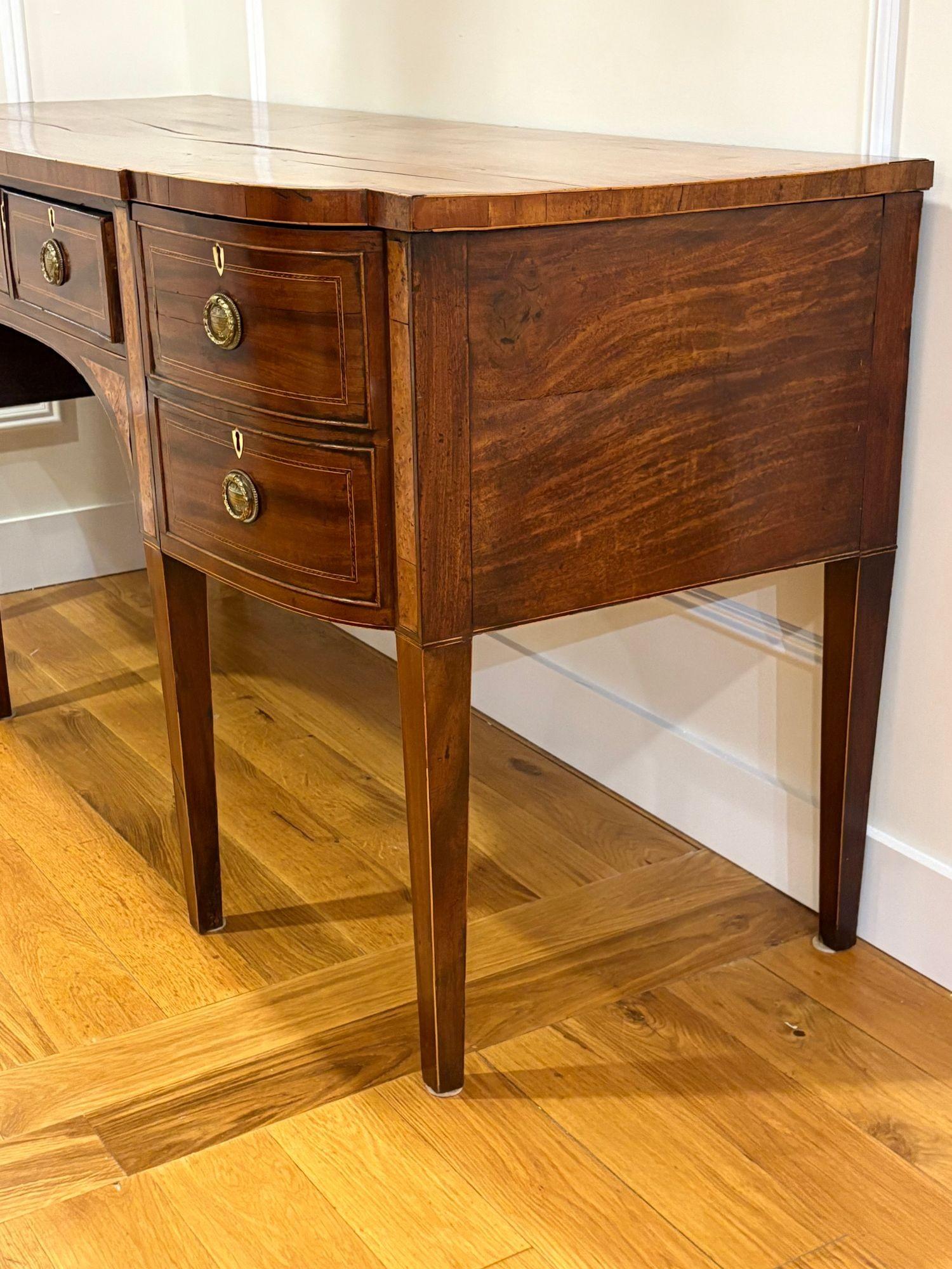 18th / 19th Century George lll Sideboard, Mahogany, Wine Drawer, Inlaid en vente 1