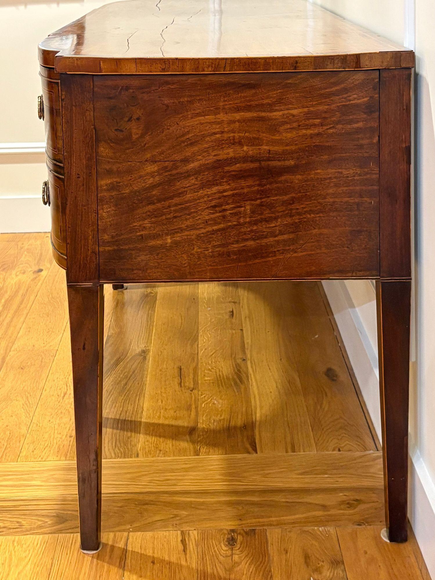18th / 19th Century George lll Sideboard, Mahogany, Wine Drawer, Inlaid en vente 4