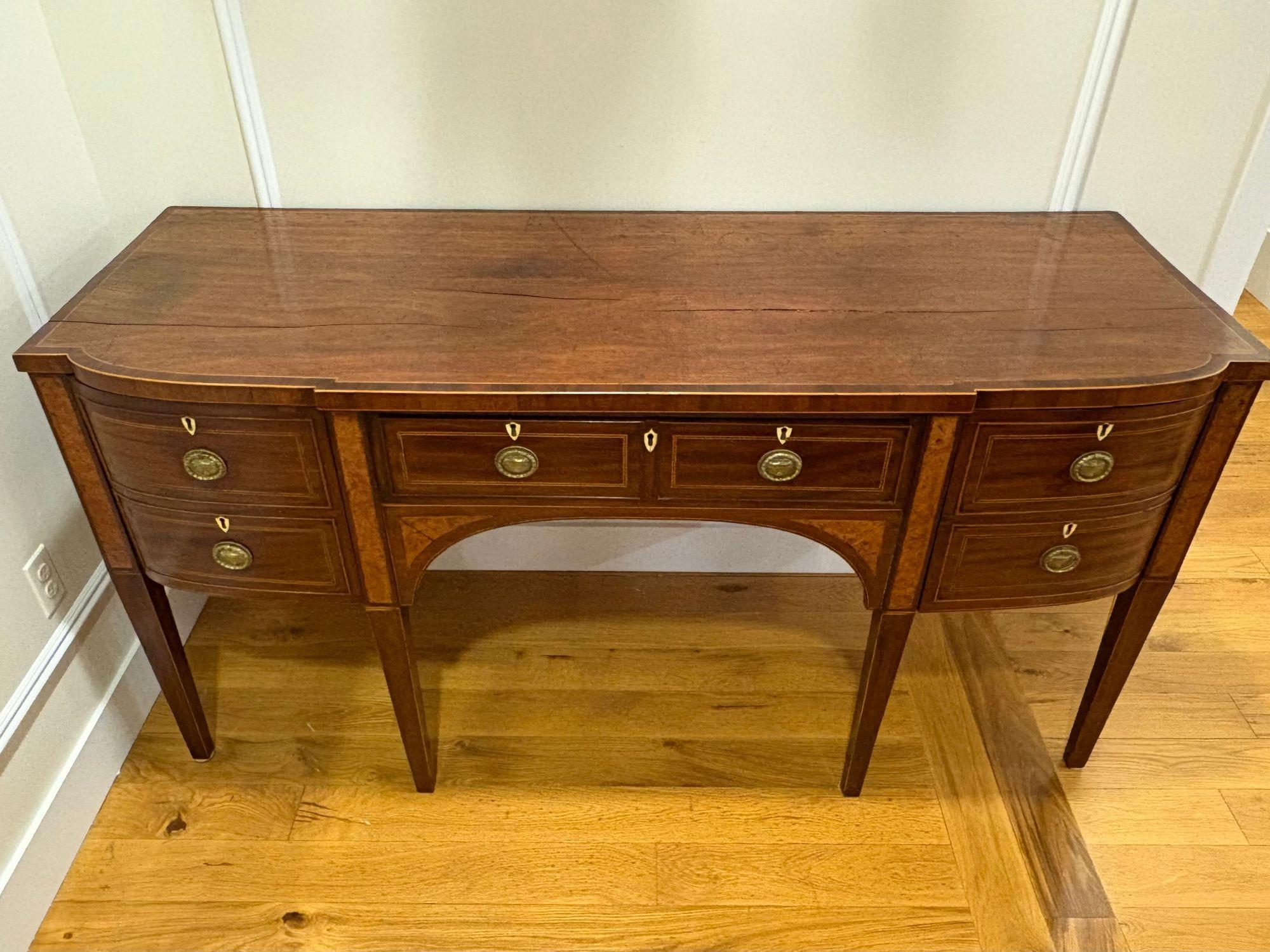 George III 18th / 19th Century George lll Sideboard, Mahogany, Wine Drawer, Inlaid en vente