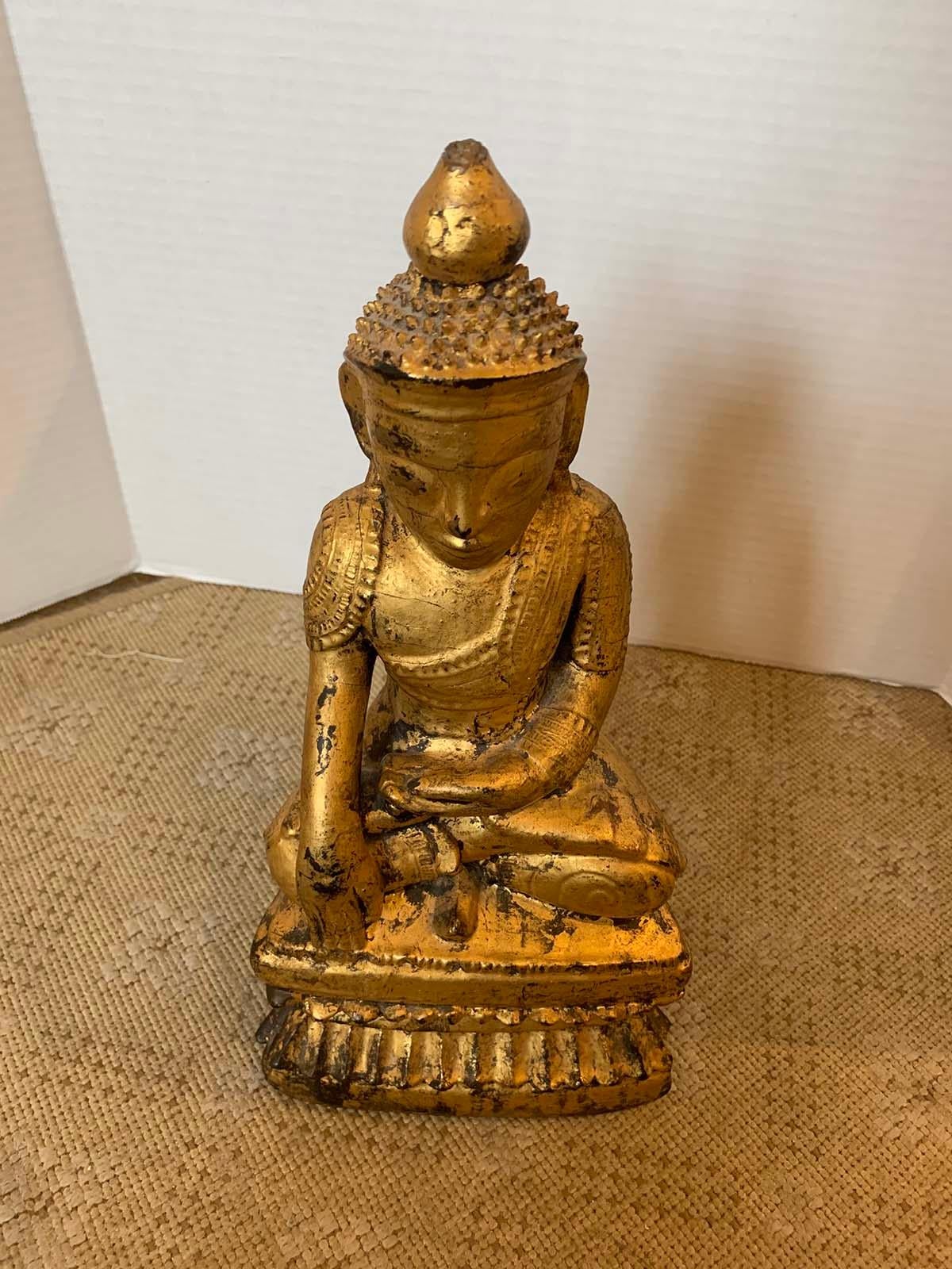 18th-19th Century Giltwood Buddha in Lotus Position 13