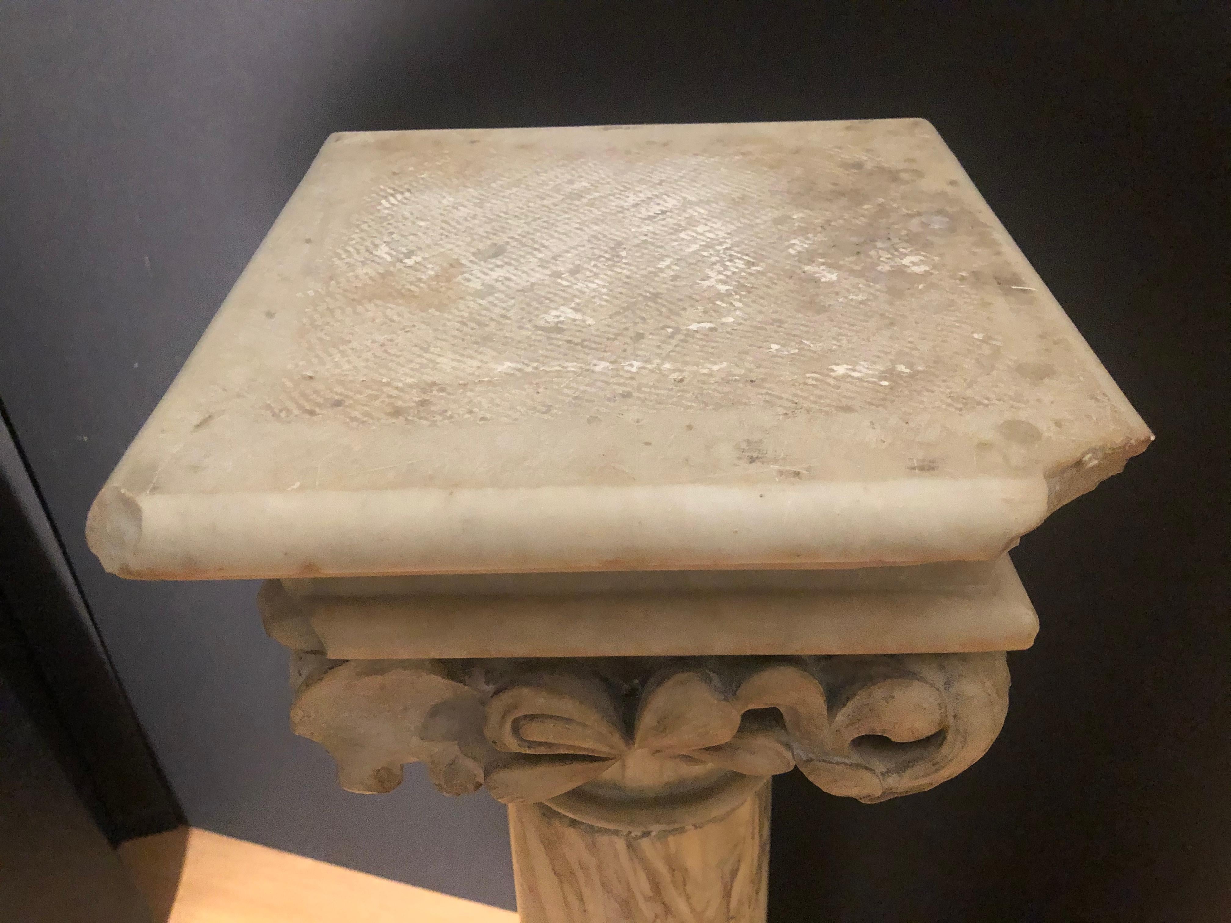 Hand-Carved 18th-19th Century Grand Tour Italian Carved Marble Pedestals For Sale