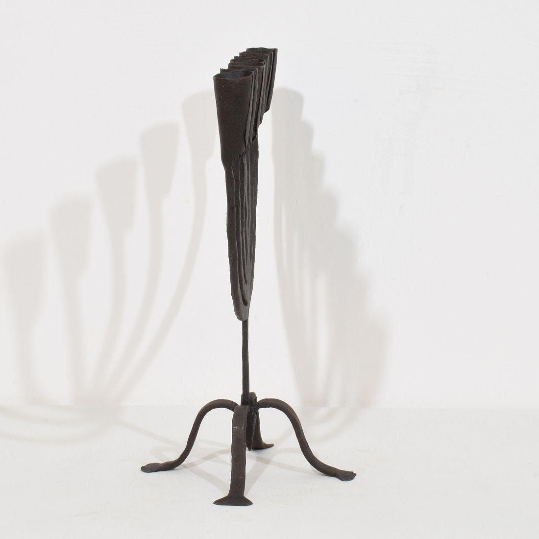 18th-19th Century Hand Forged Iron Candleholder In Good Condition For Sale In Buisson, FR