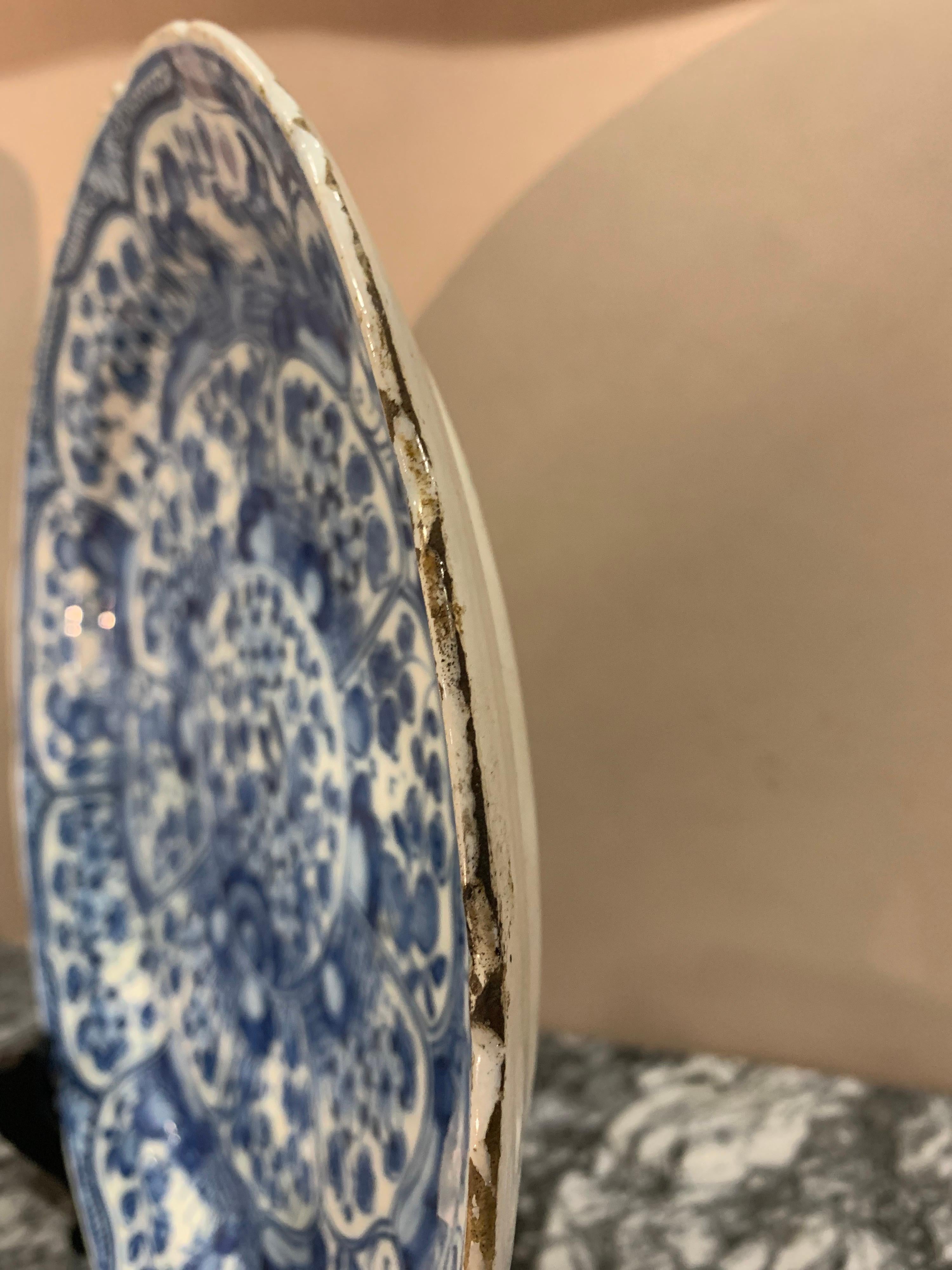 18th-19th century Hand Painted Delft Platter In Good Condition For Sale In Charleston, SC