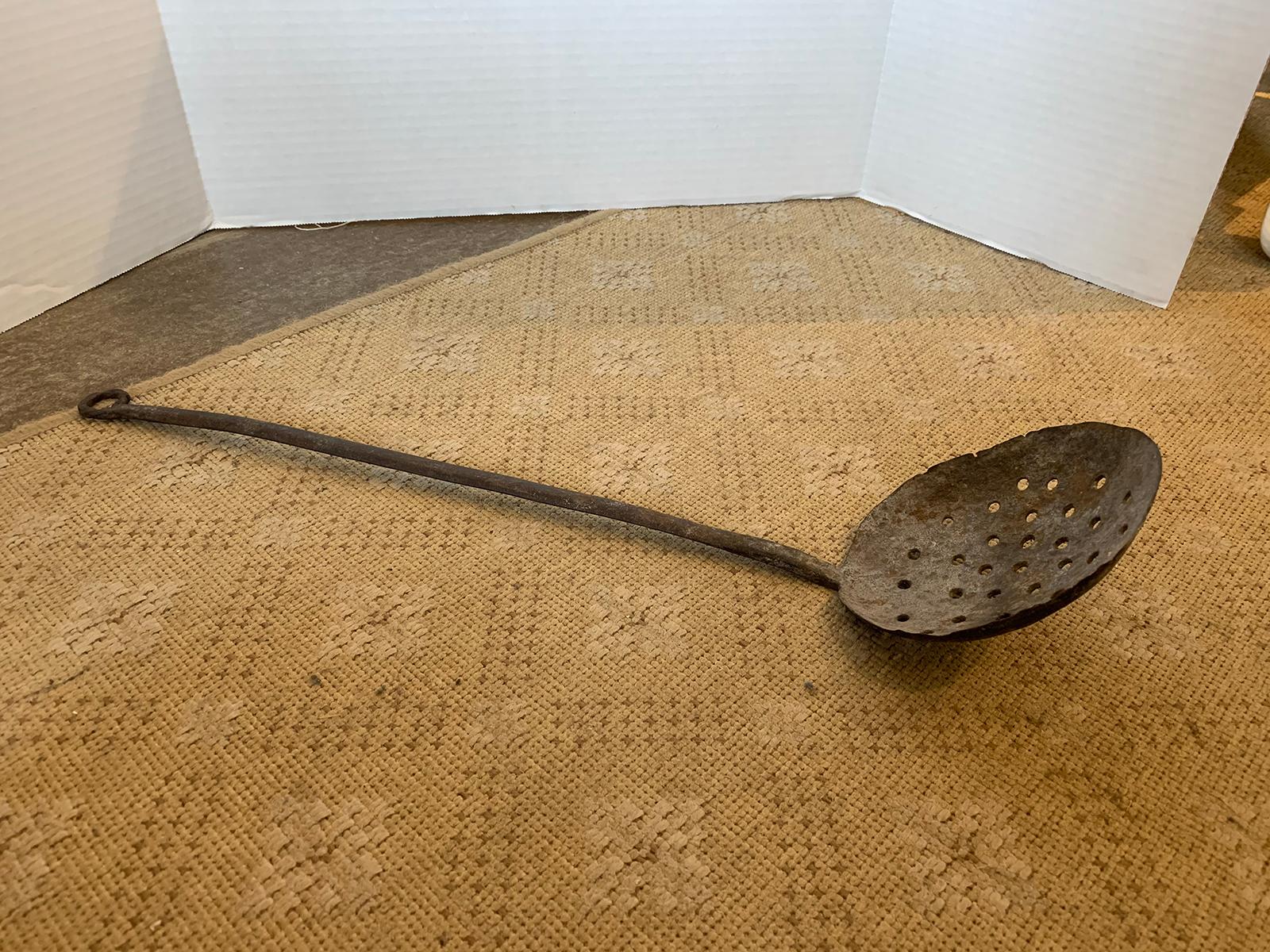 18th-19th Century Iron Tea Strainer Spoon In Good Condition For Sale In Atlanta, GA