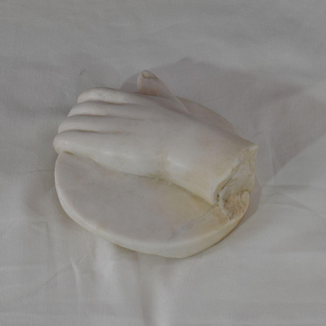 18th-19th Century Italian Marble Fragment of a Hand Holding a Disc 2