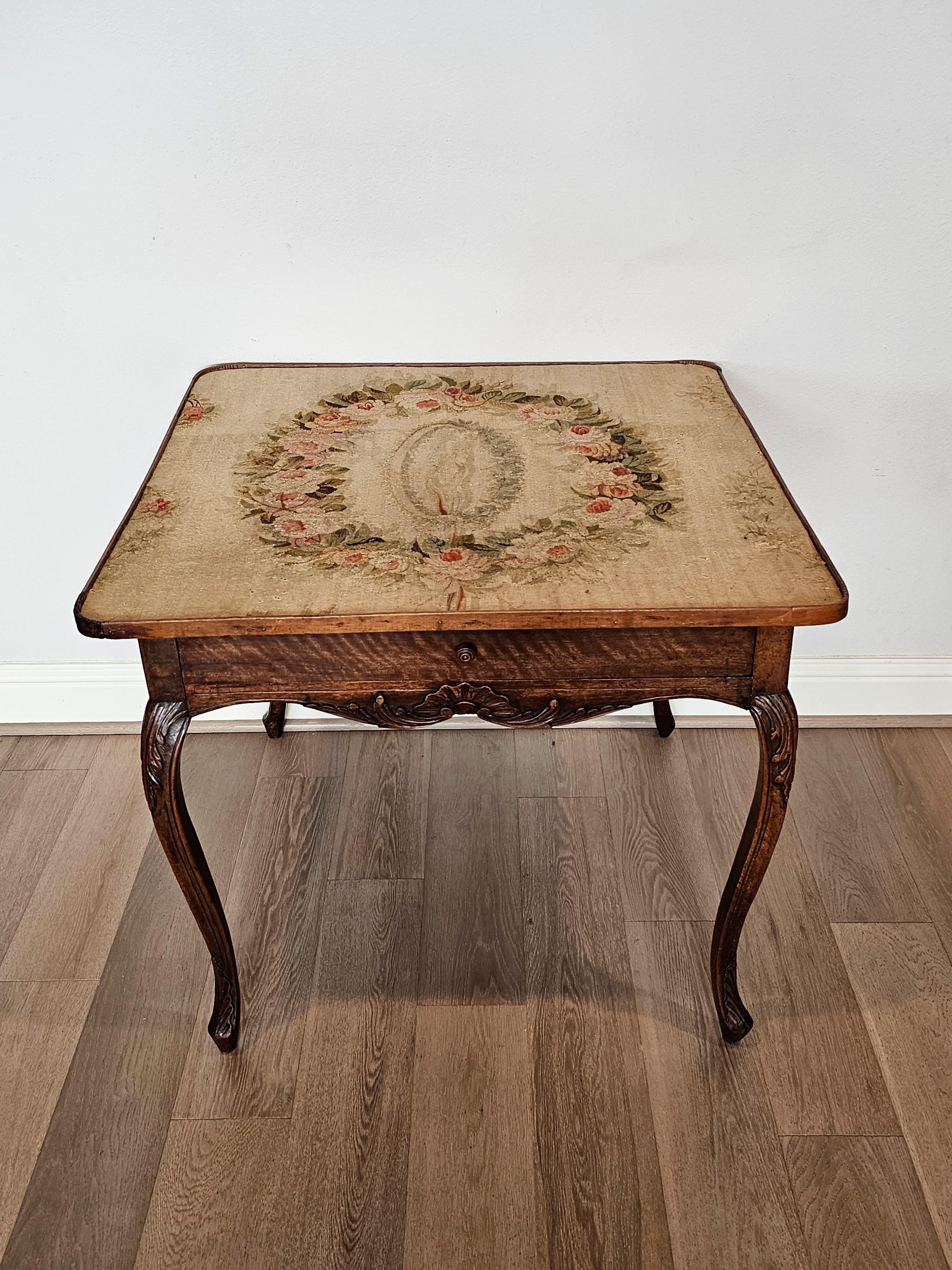 18th/19th Century Louis XV Style Carved Walnut Tapestry-Top Card Games Table  For Sale 13