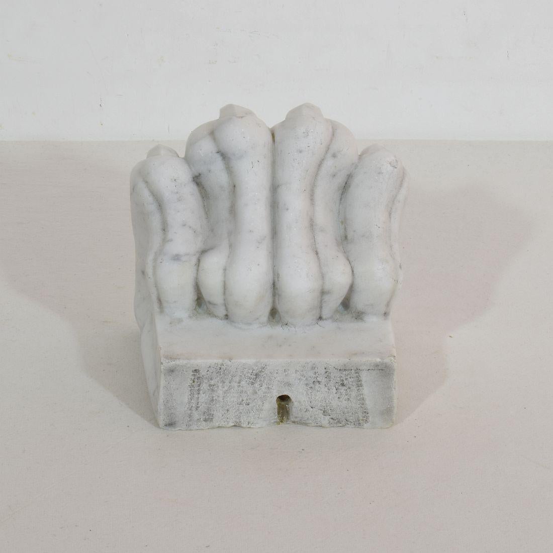 18th-19th Century Neoclassical Italian Marble Claw 6