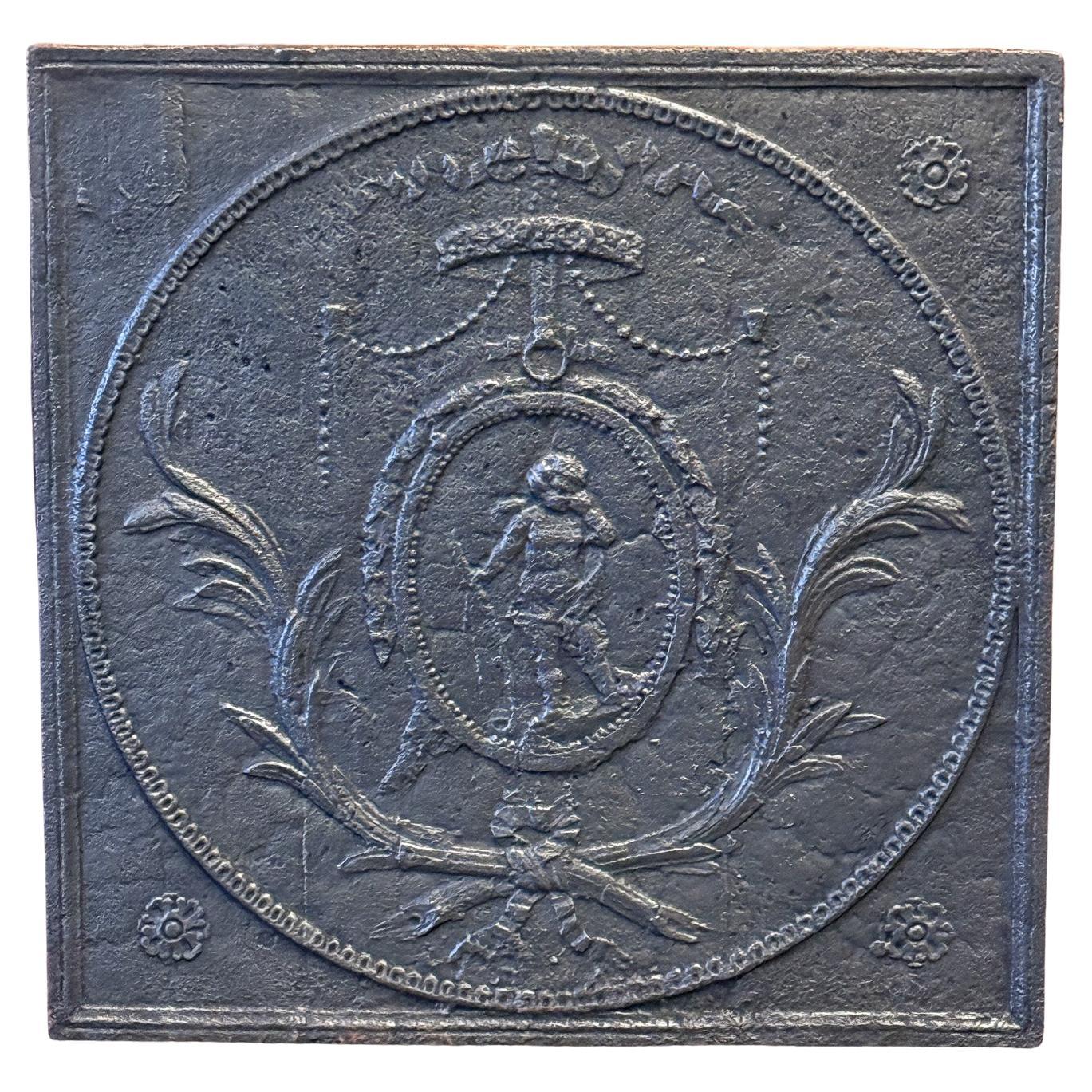 Plaque de cheminée d'époque néoclassique du 18e/19e siècle « Weeping Cupid »