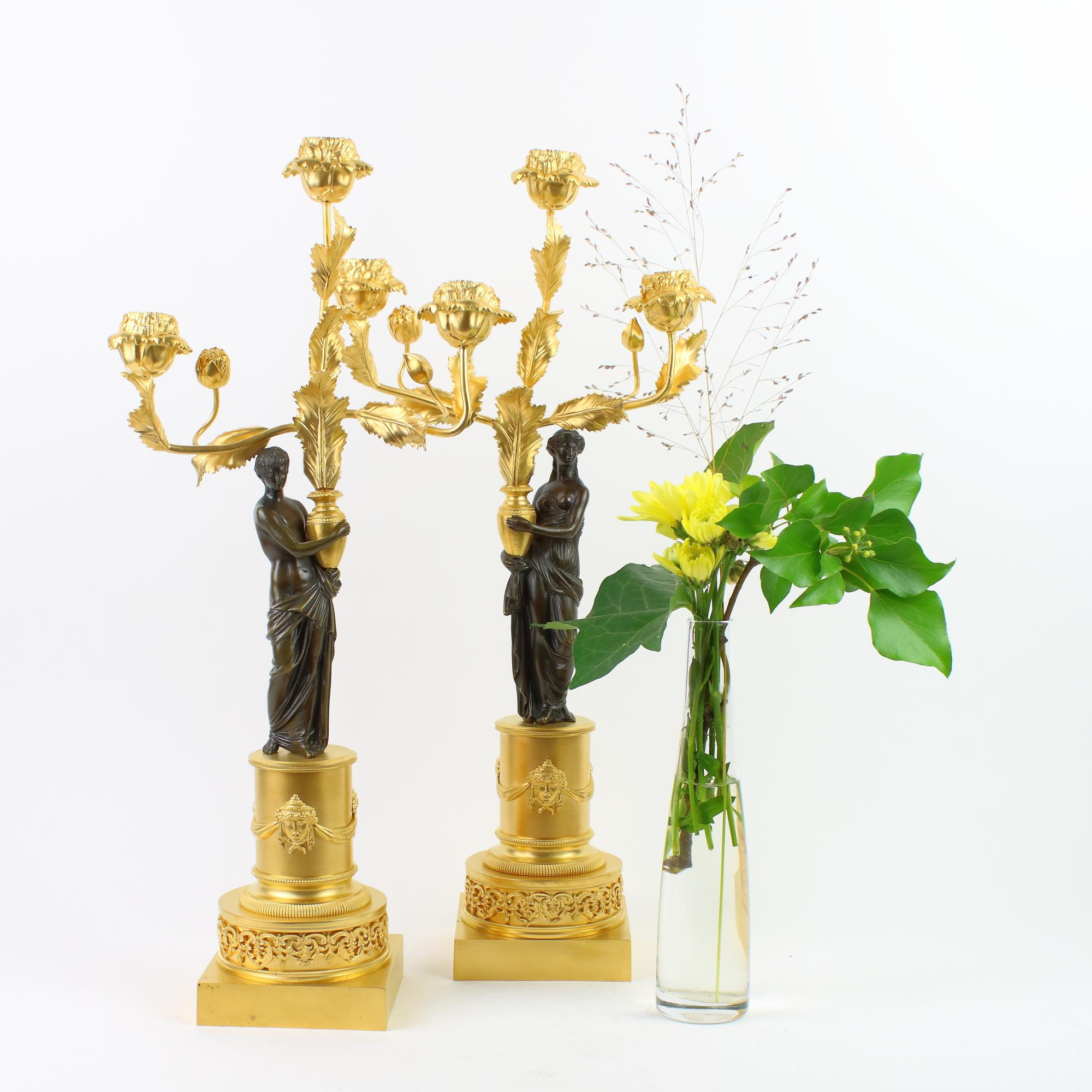 18th/19th Century Pair of Russian Figural Gilt and Patinated Bronze Candelabra For Sale 8