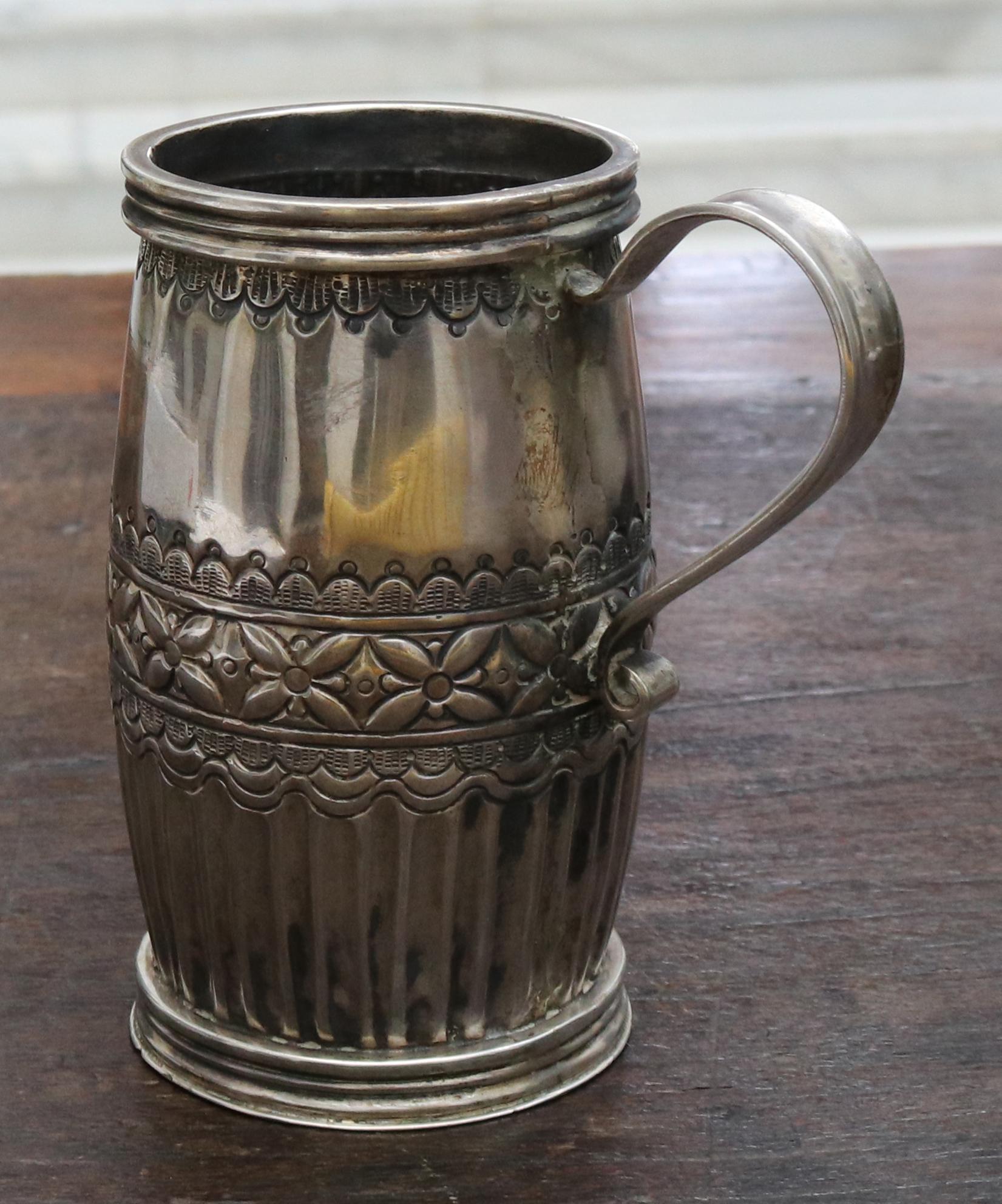 18th-19th Century Possibly Bolivian Barrel Shaped Silver Cup with Handle 2