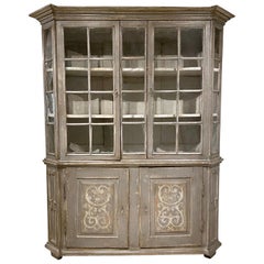 Bibliothèque en bois de pin baroque suédois du 18e-19e siècle, vitrine d'antiquités