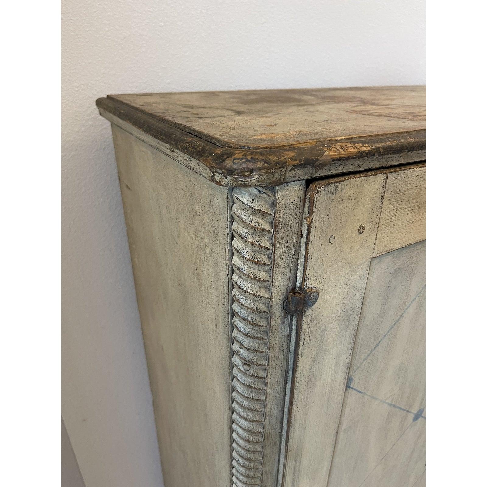 18th/19th Century Swedish Gustavian Period Painted Pine Kitchen Cupboard For Sale 1