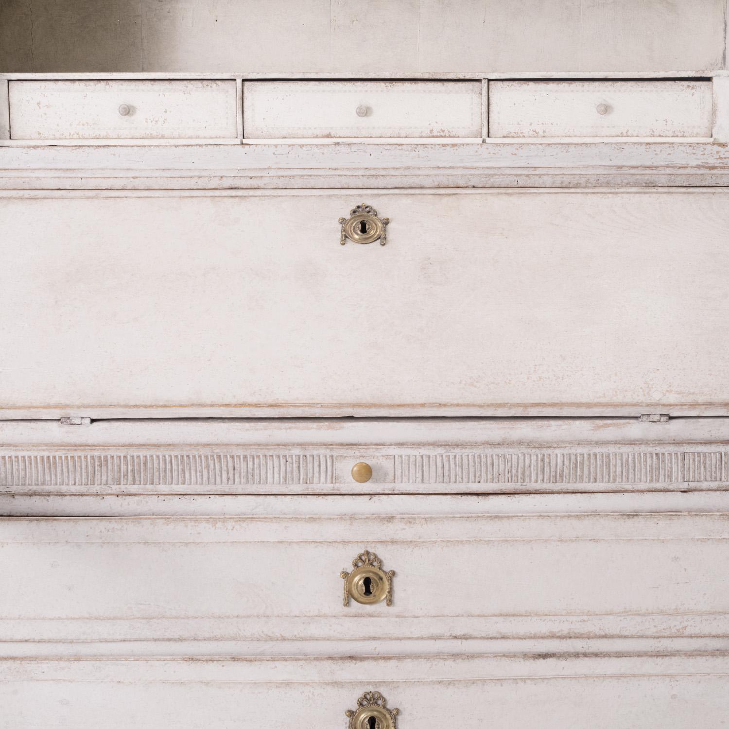Ottone 18th - 19th Century Swedish Gustavian Pinewood Bureau - Scandinavian Secretaire in vendita